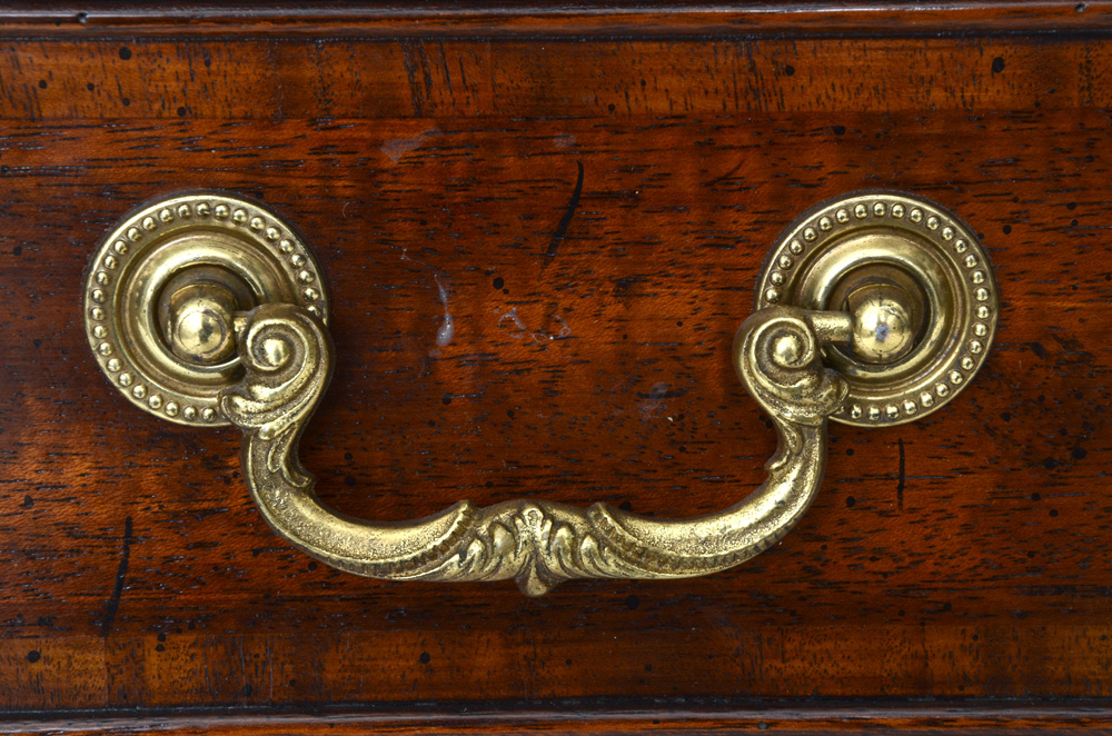 Henredon Drop-Leaf Accent Table