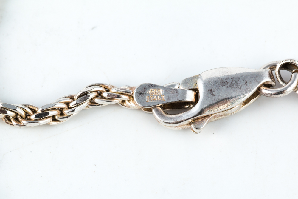 James Avery Sterling Silver Arrowhead Pendant Necklace