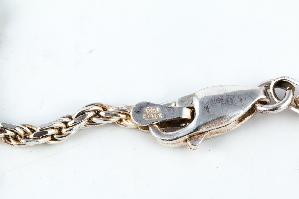 James Avery Sterling Silver Arrowhead Pendant Necklace