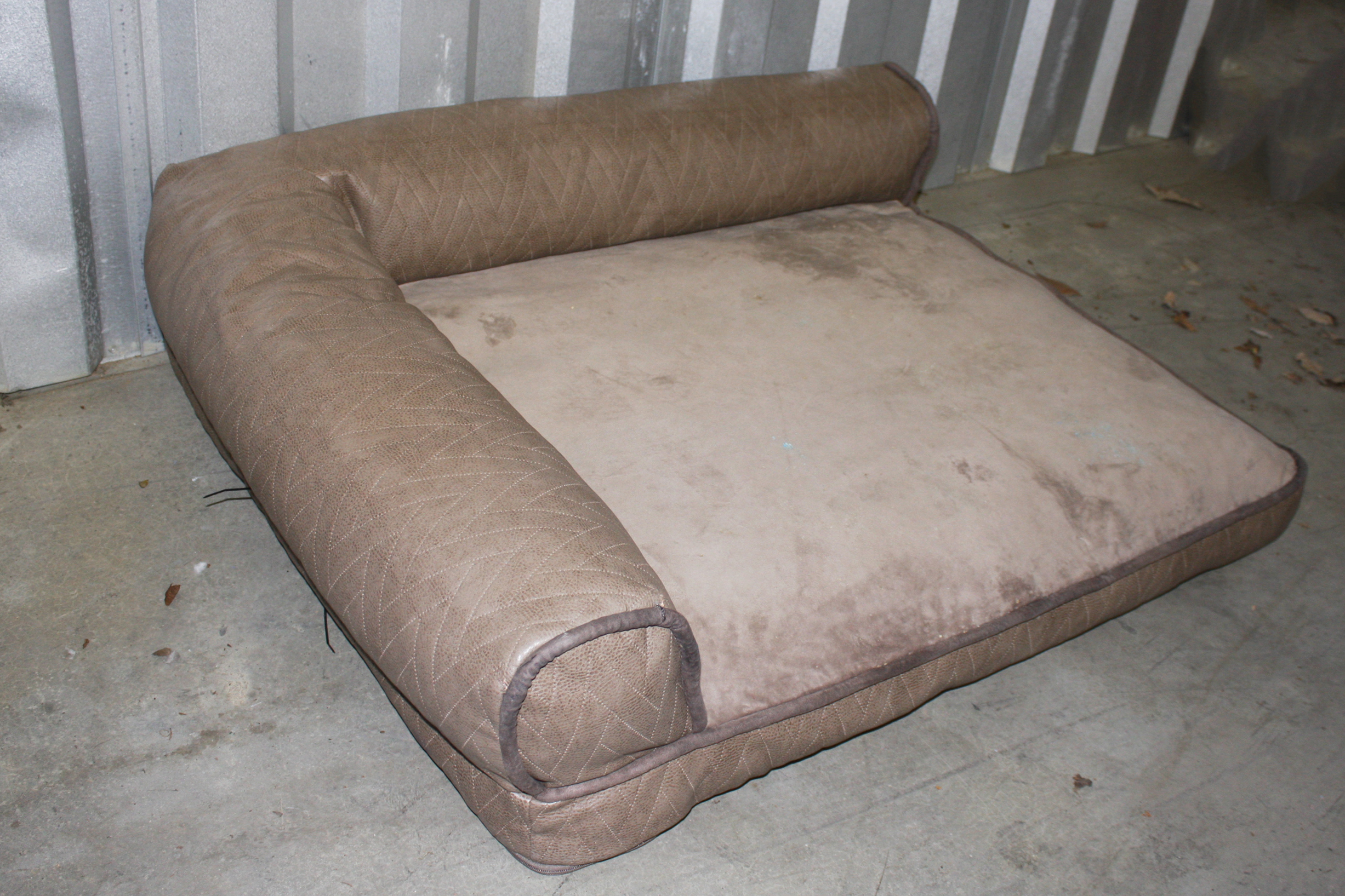 Kirkland Padded Dog Bed