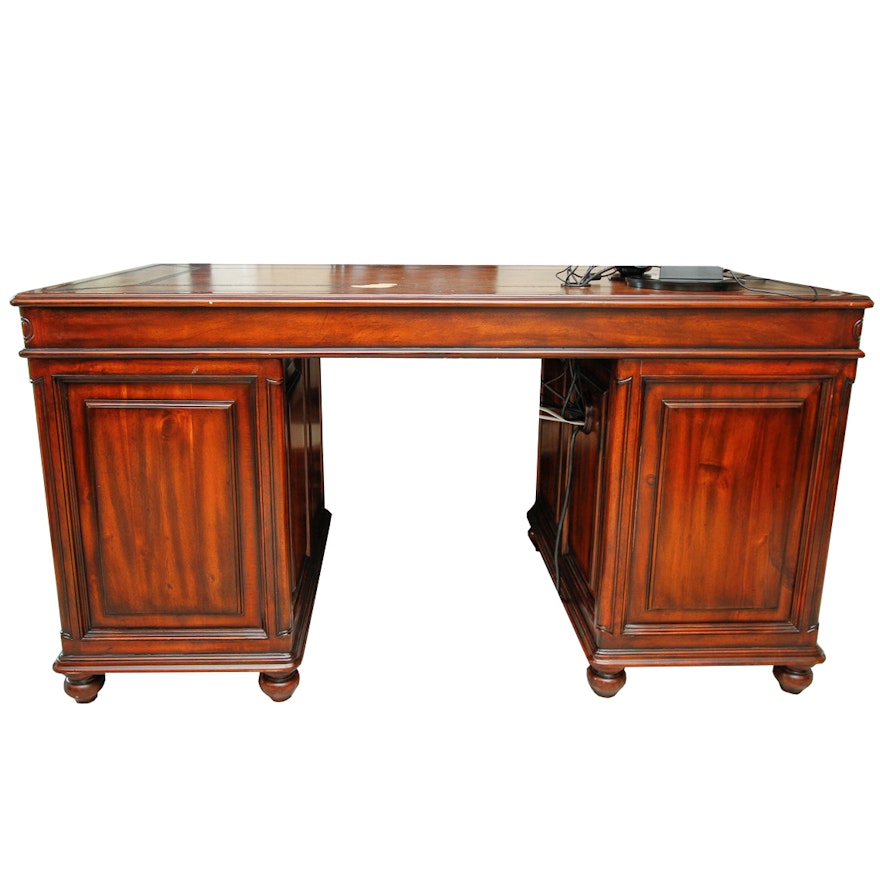 Pine Executive’s Knee-Hole Desk