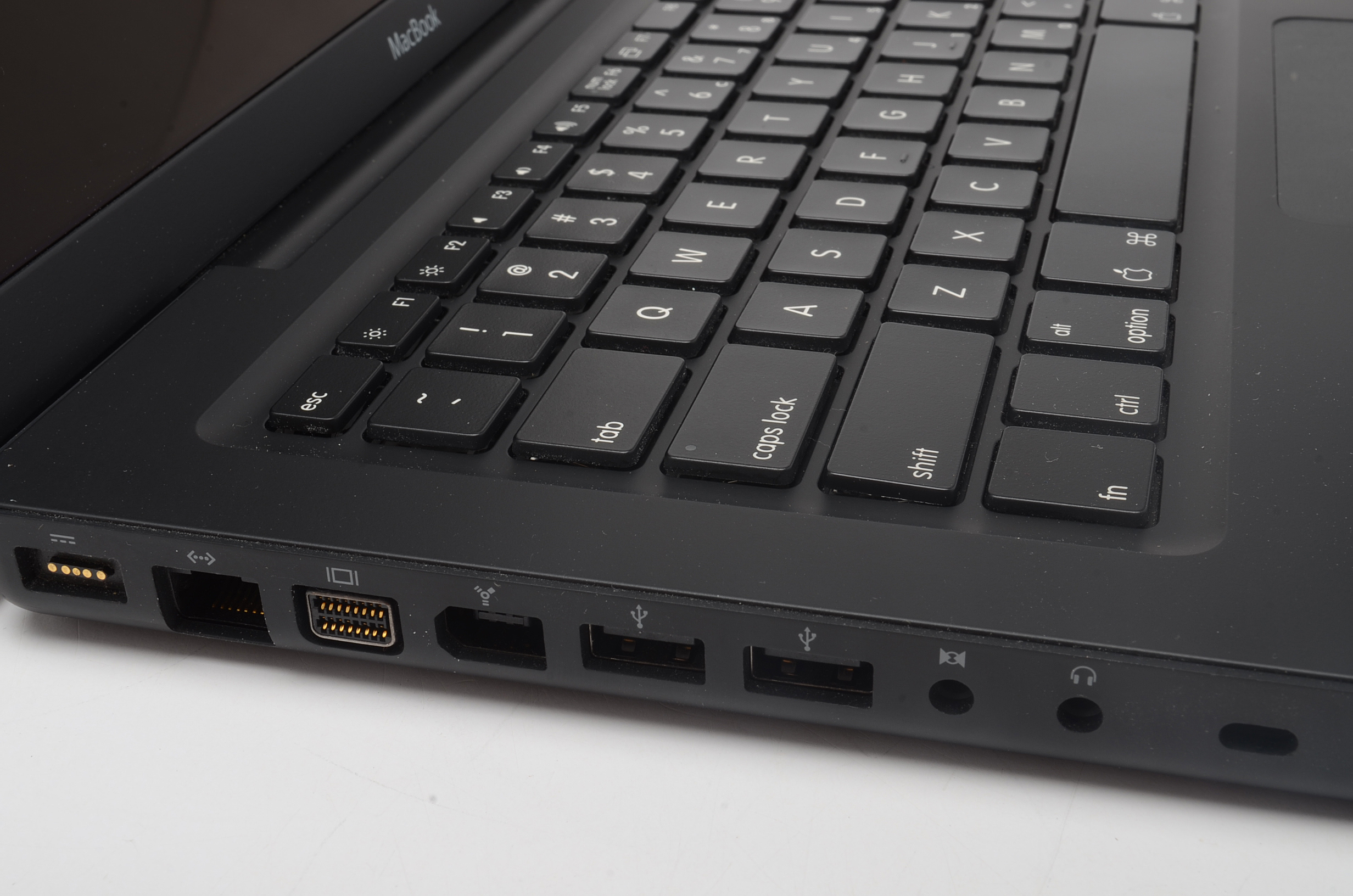 Apple 13" MacBook Laptop