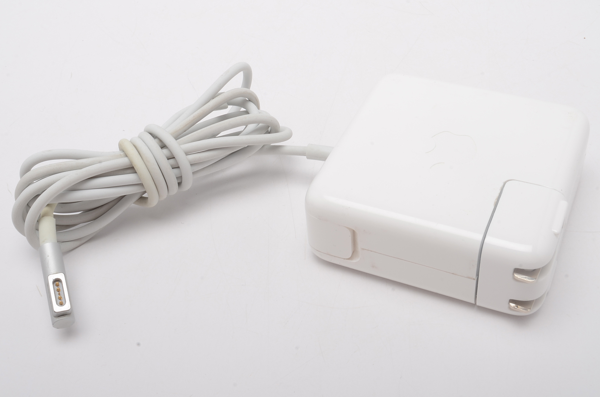 Apple 13" MacBook Laptop