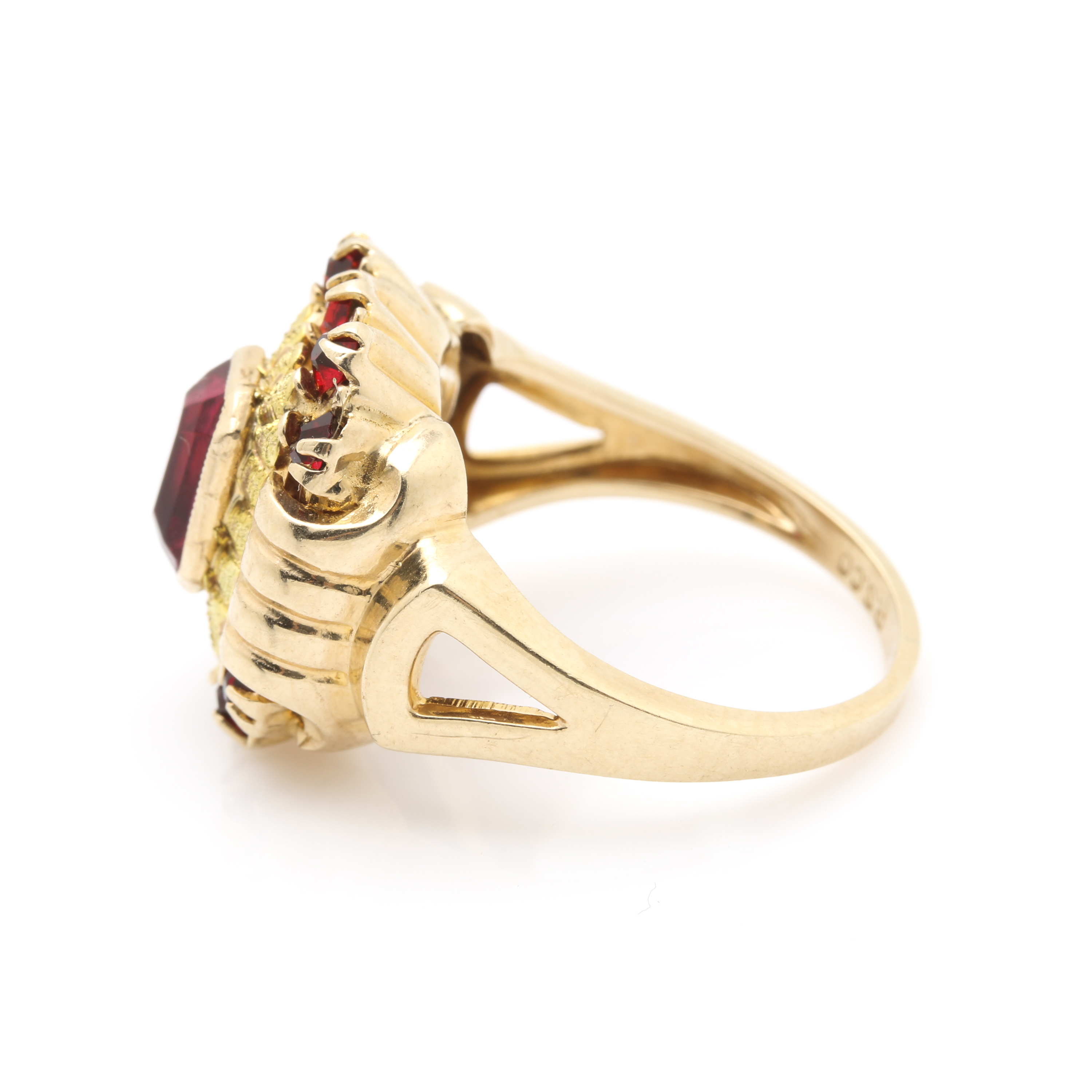 10K Yellow Gold Ring with Red Glass Accents