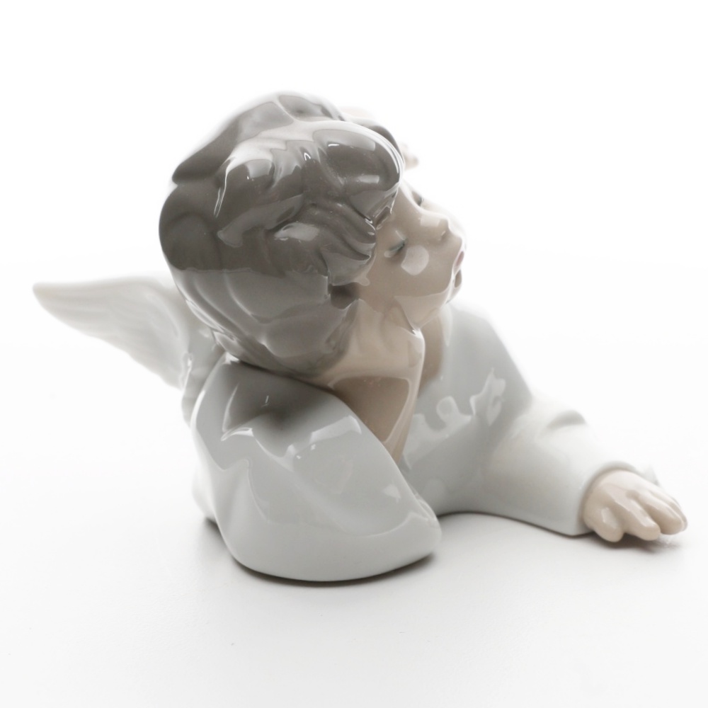 LLadro Porcelain Angel Figurine