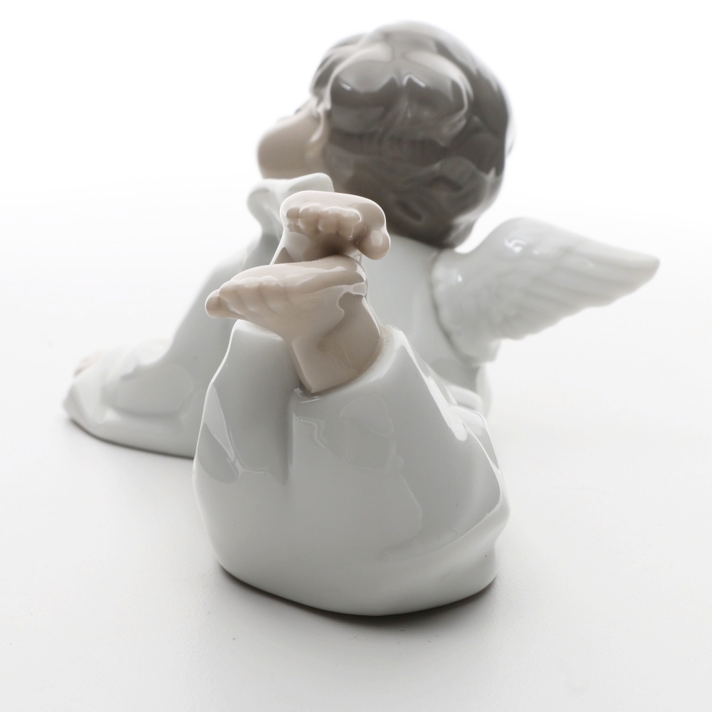 LLadro Porcelain Angel Figurine