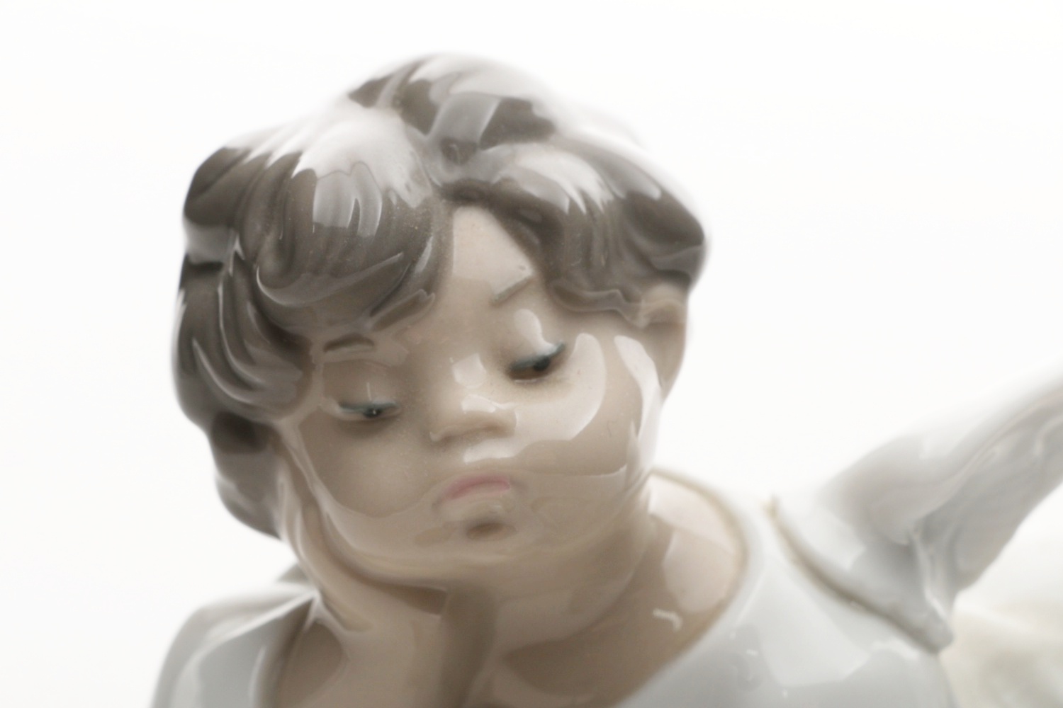 LLadro Porcelain Angel Figurine