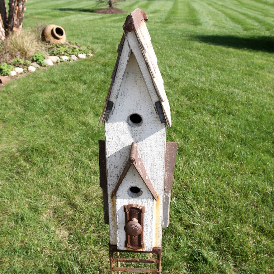 Decorative Birdhouse on Stand