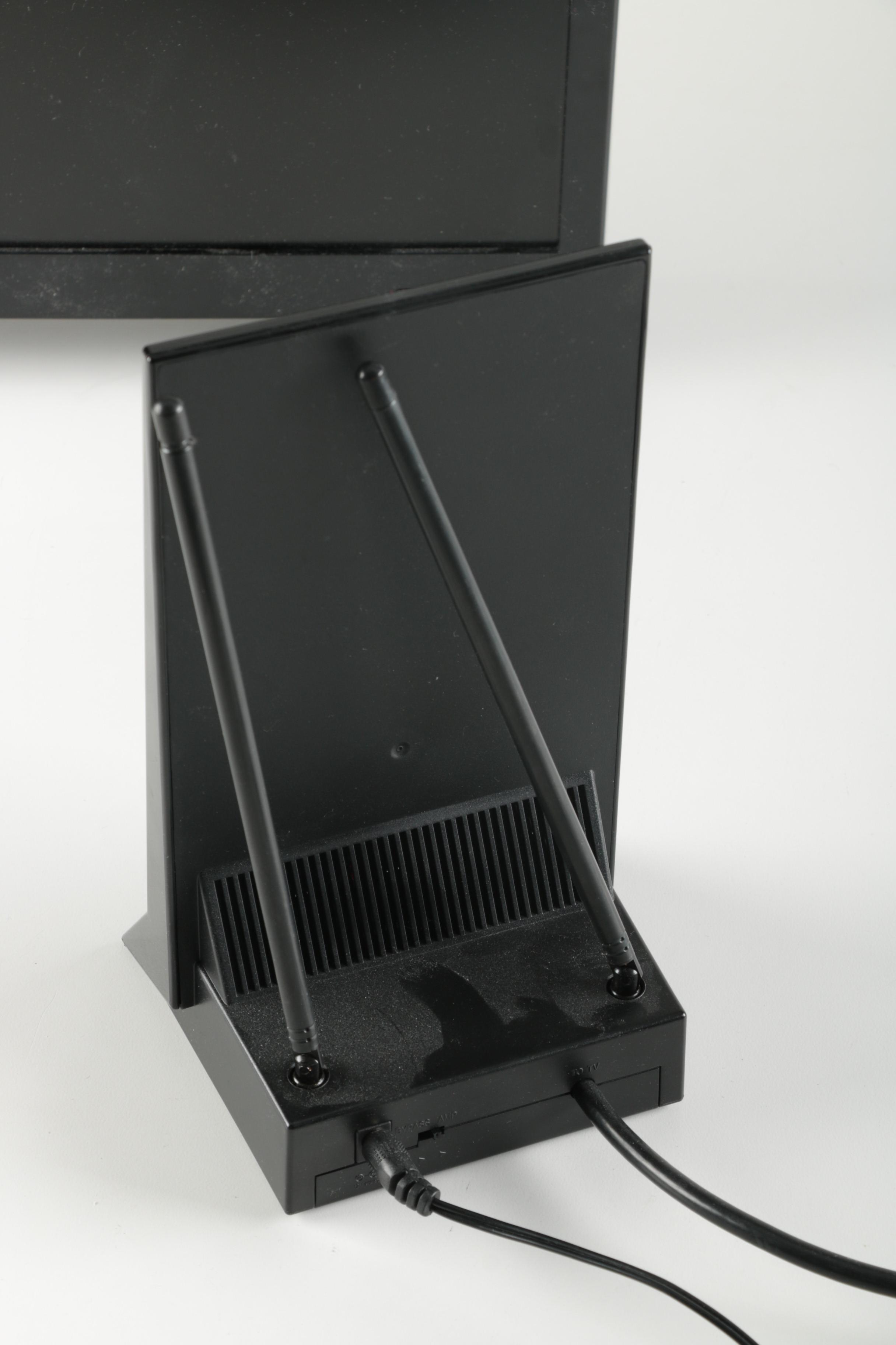 Insignia 18" Television and RCA Antenna