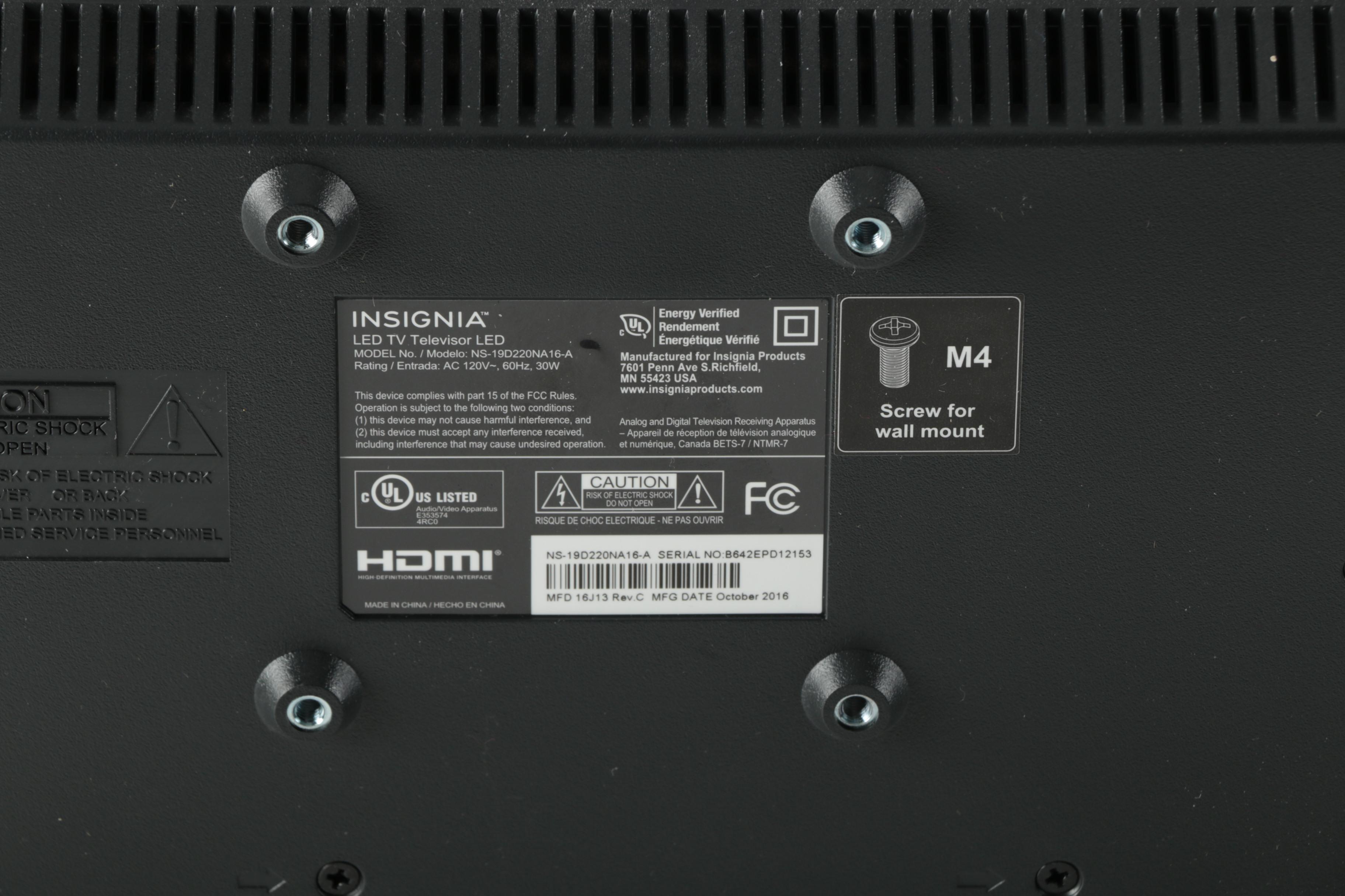 Insignia 18" Television and RCA Antenna