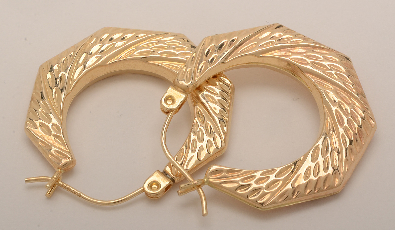 14K yellow Gold Textured Hoop Earrings