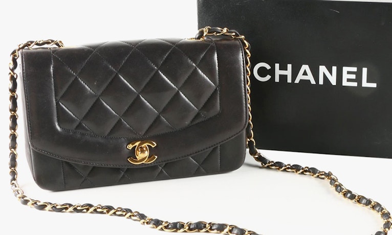 Tips of the Trade: Habitually Chic's 10 Classic Pieces To Invest In