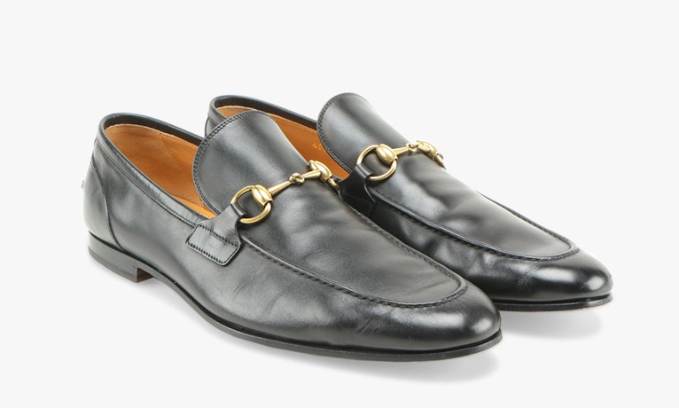Tips of the Trade: Habitually Chic's 10 Classic Pieces To Invest In