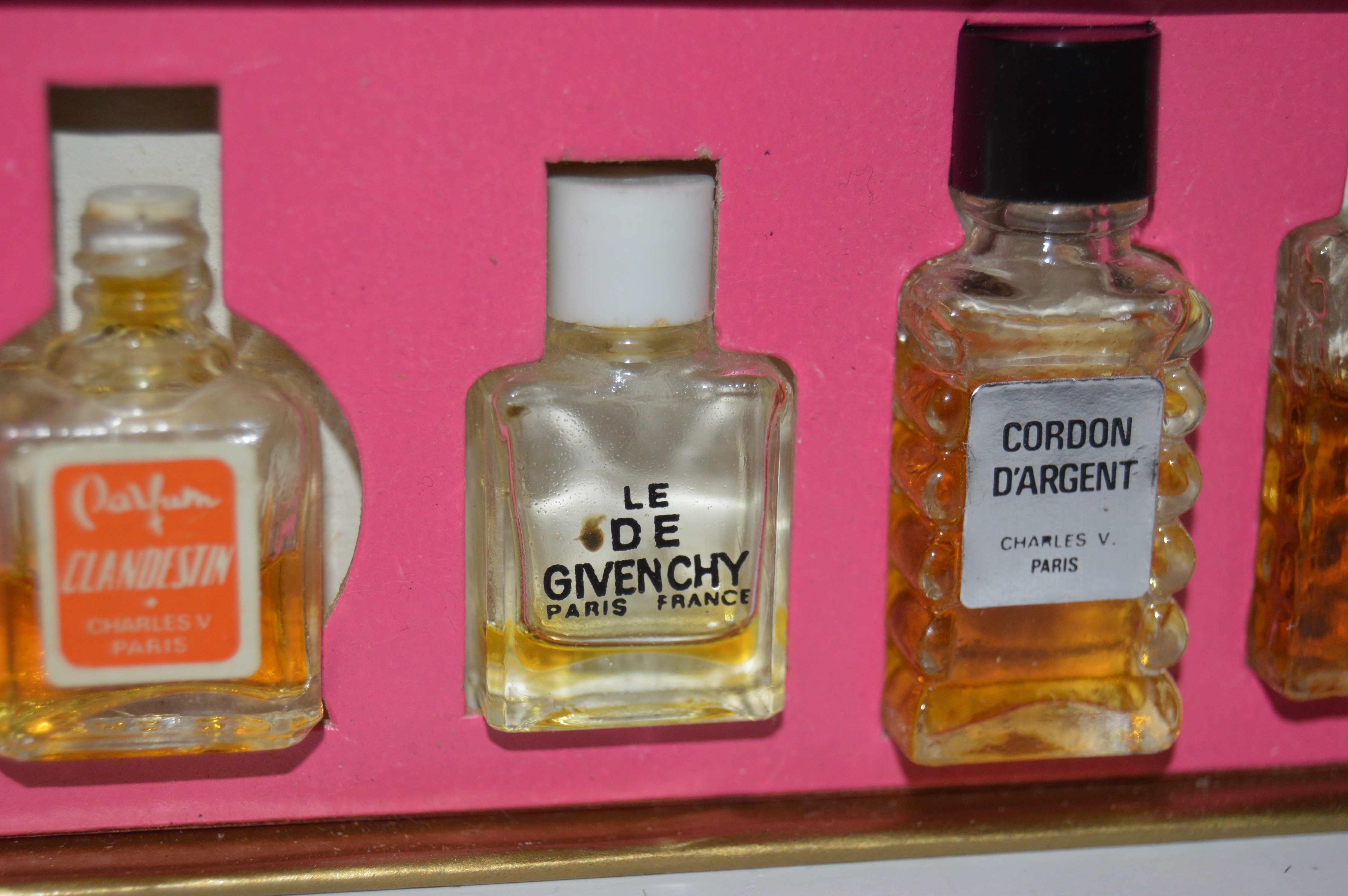 Vintage Mini "Les Grands Parfums De France" Perfume Sampler Set