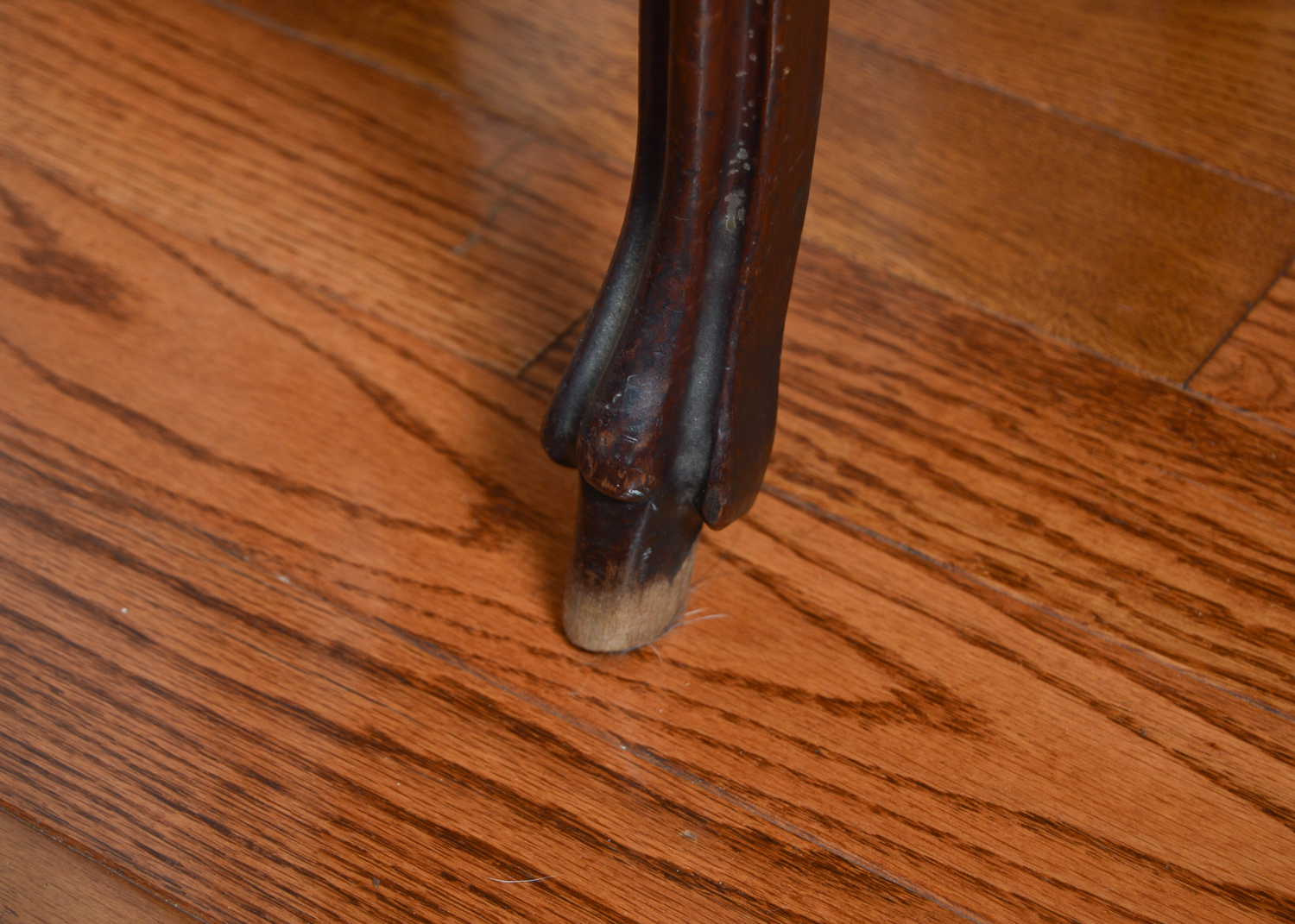 Victorian Style Accent Chair