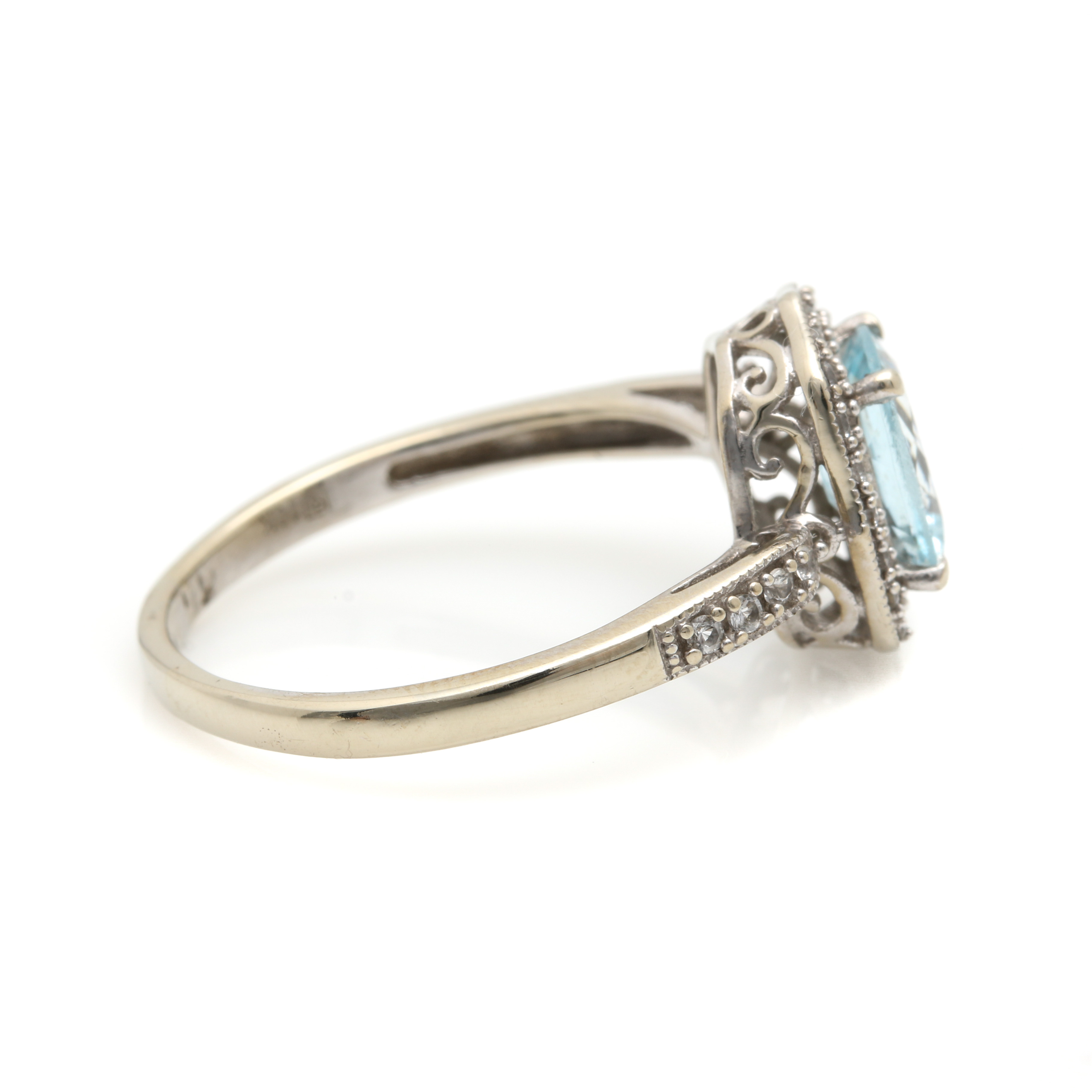 14K White Gold 1.06 CT Aquamarine and White Sapphire Ring