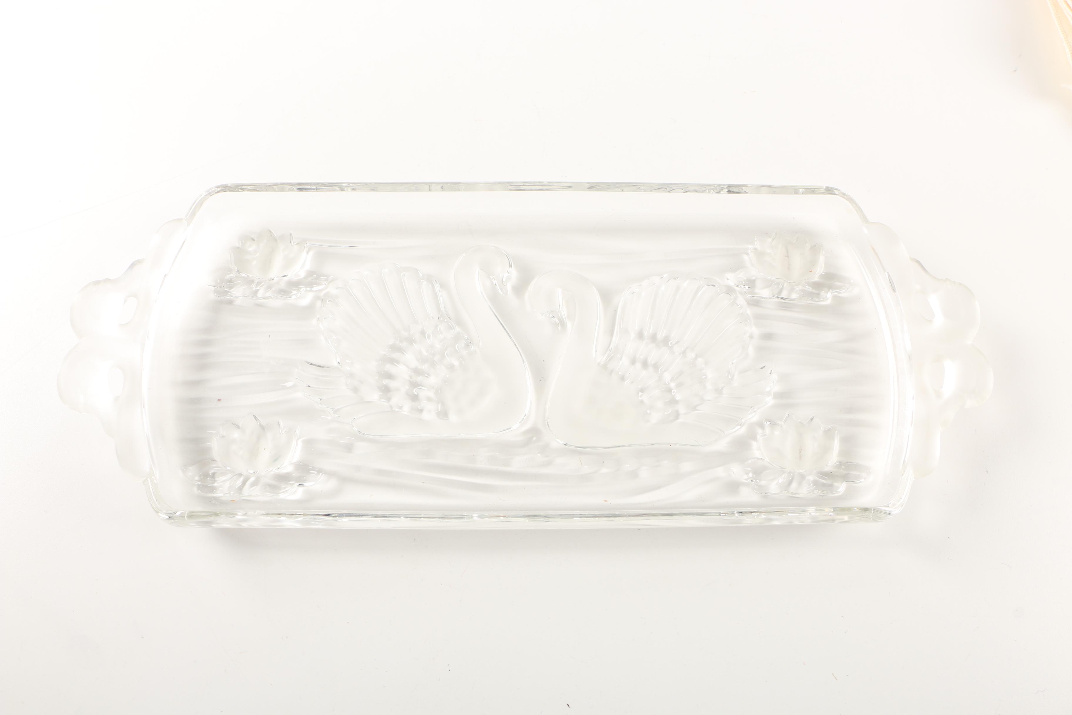 Assortment of kitchenwares featuring a Mirro cookie pastry press