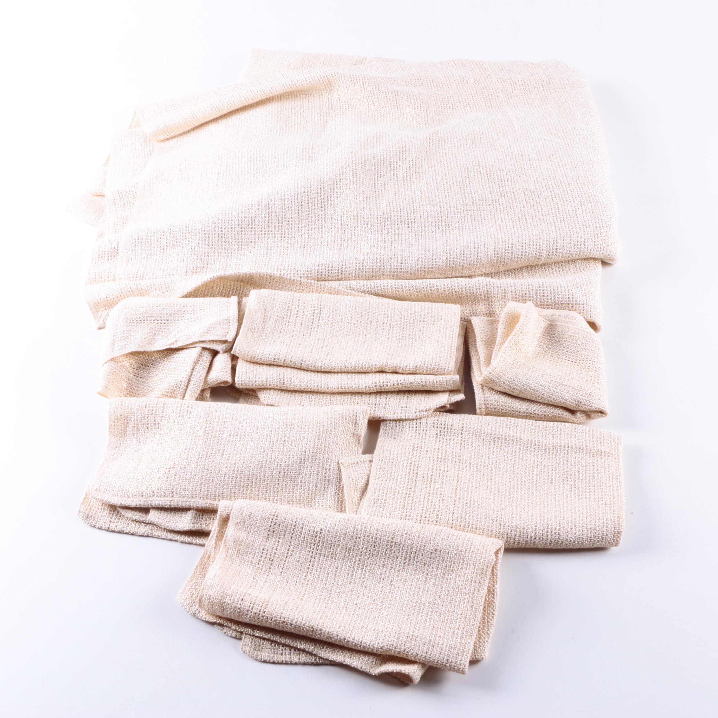 Knit Tablecloth and Napkins