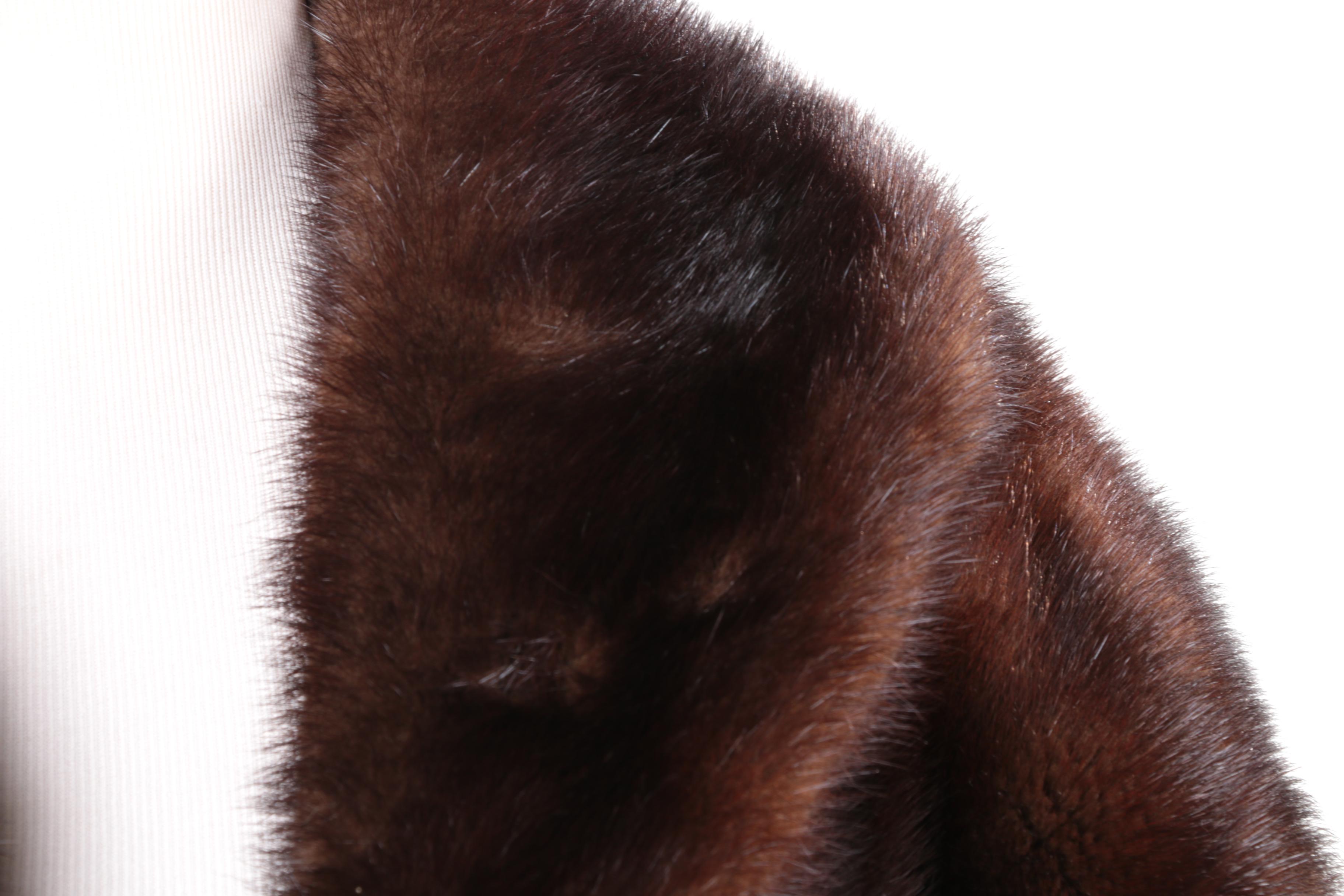 Vintage Pogues Mahogany Brown Mink Fur Stole