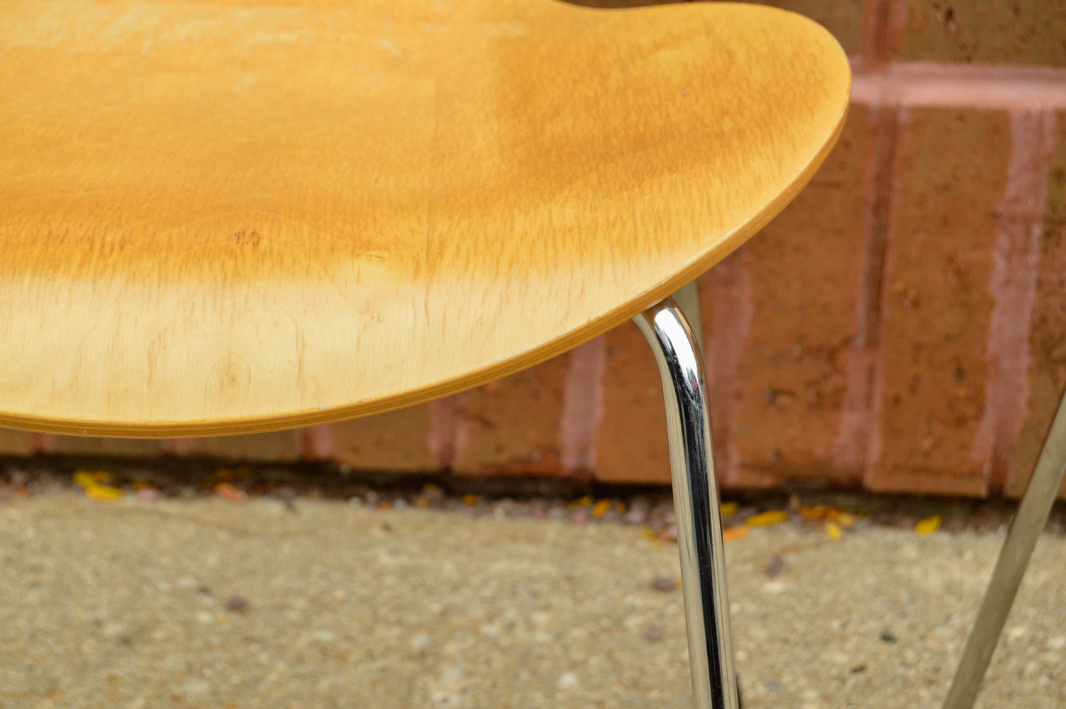 Pair of Danish Modern Chairs by Arne Jacobsen for Fritz Hansen