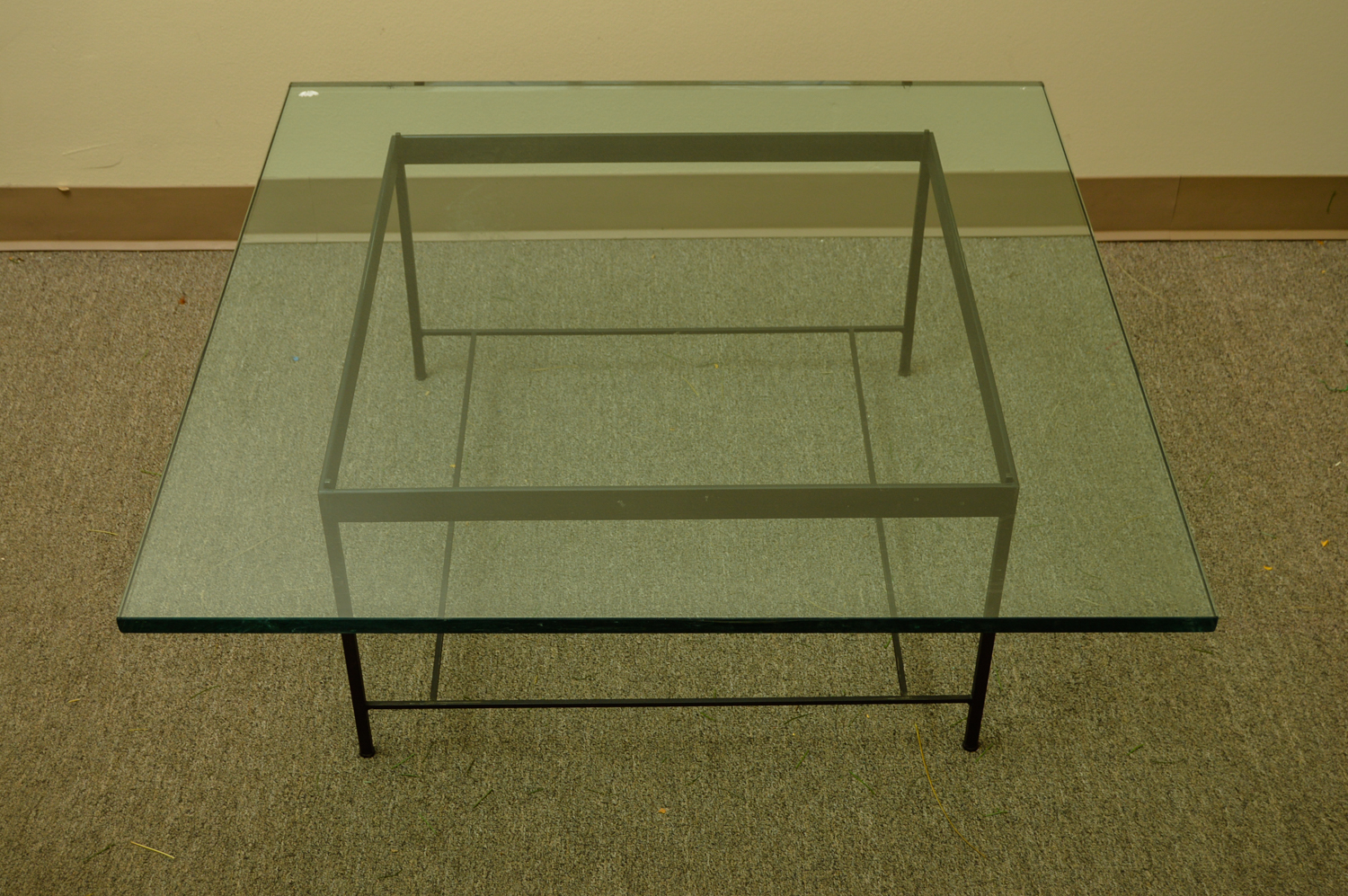 Mid Century Modern Style Coffee Table