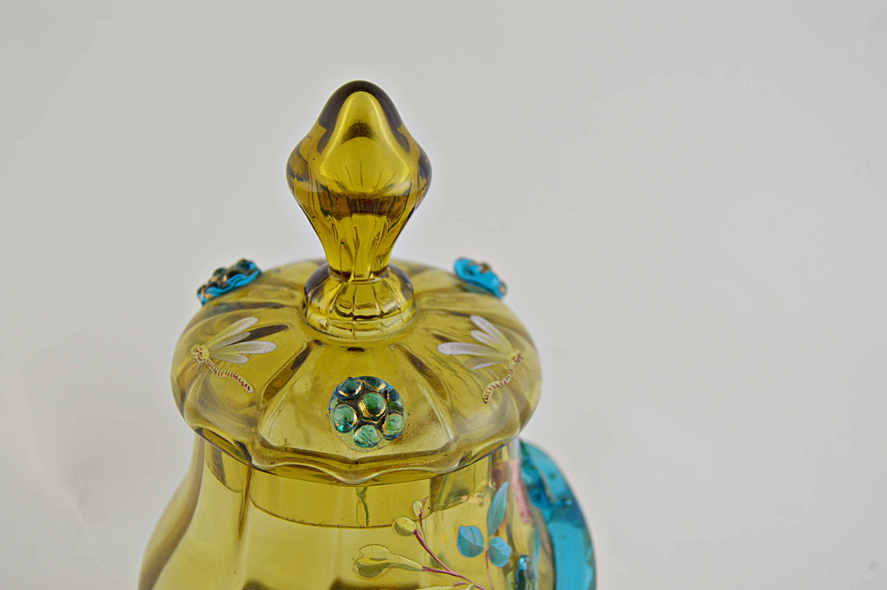 Antique Czechoslovakian Bohemian Moser Snake Art Glass Dresser Jar