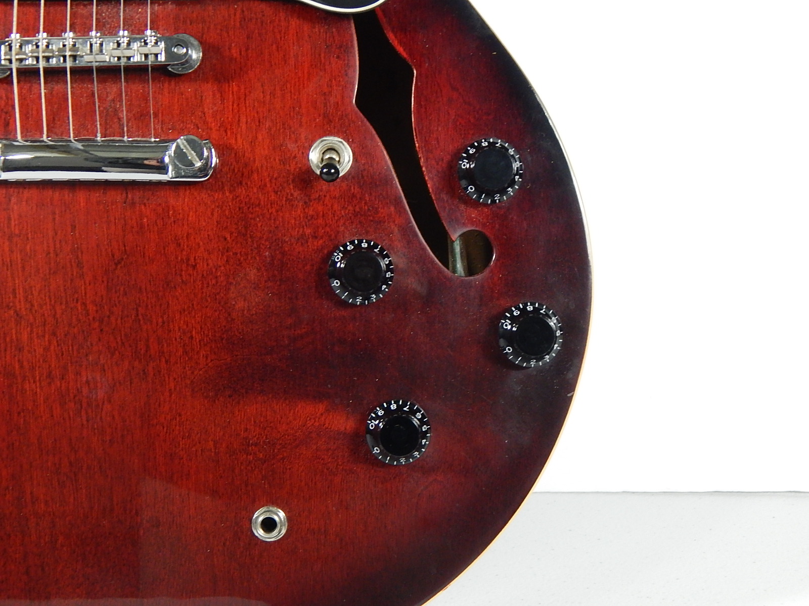 Hohner Professional SE 35 Hollow Body Electric Guitar and Case