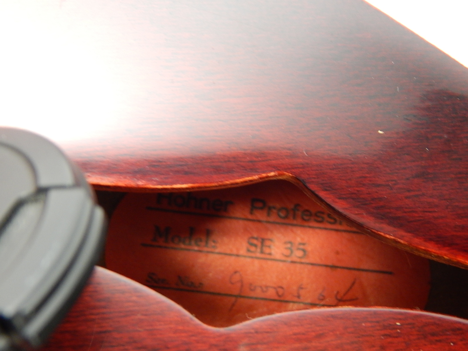 Hohner Professional SE 35 Hollow Body Electric Guitar and Case