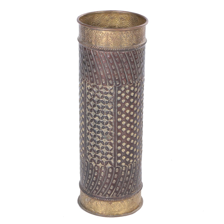 Textured Metal Umbrella Stand