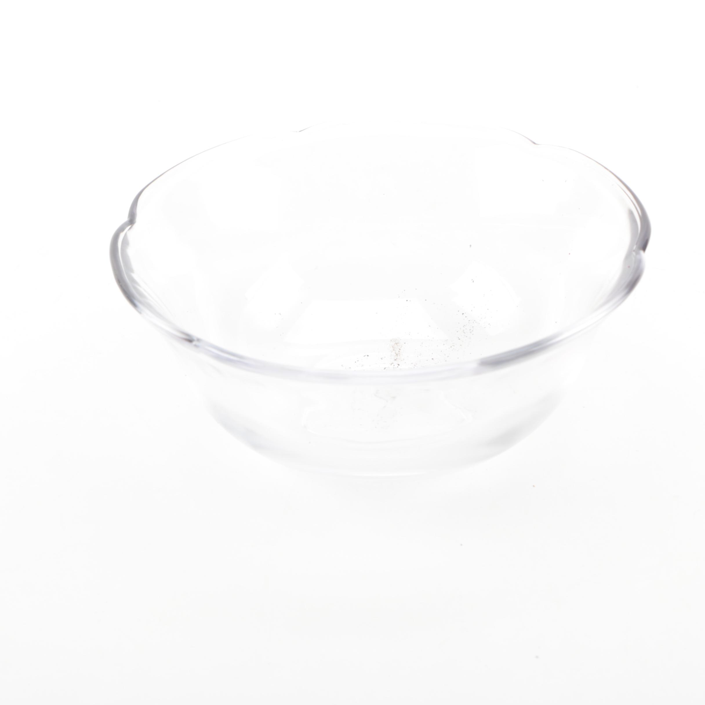 MIkasa "Seasons Holly Red" Chip and Dip Tray