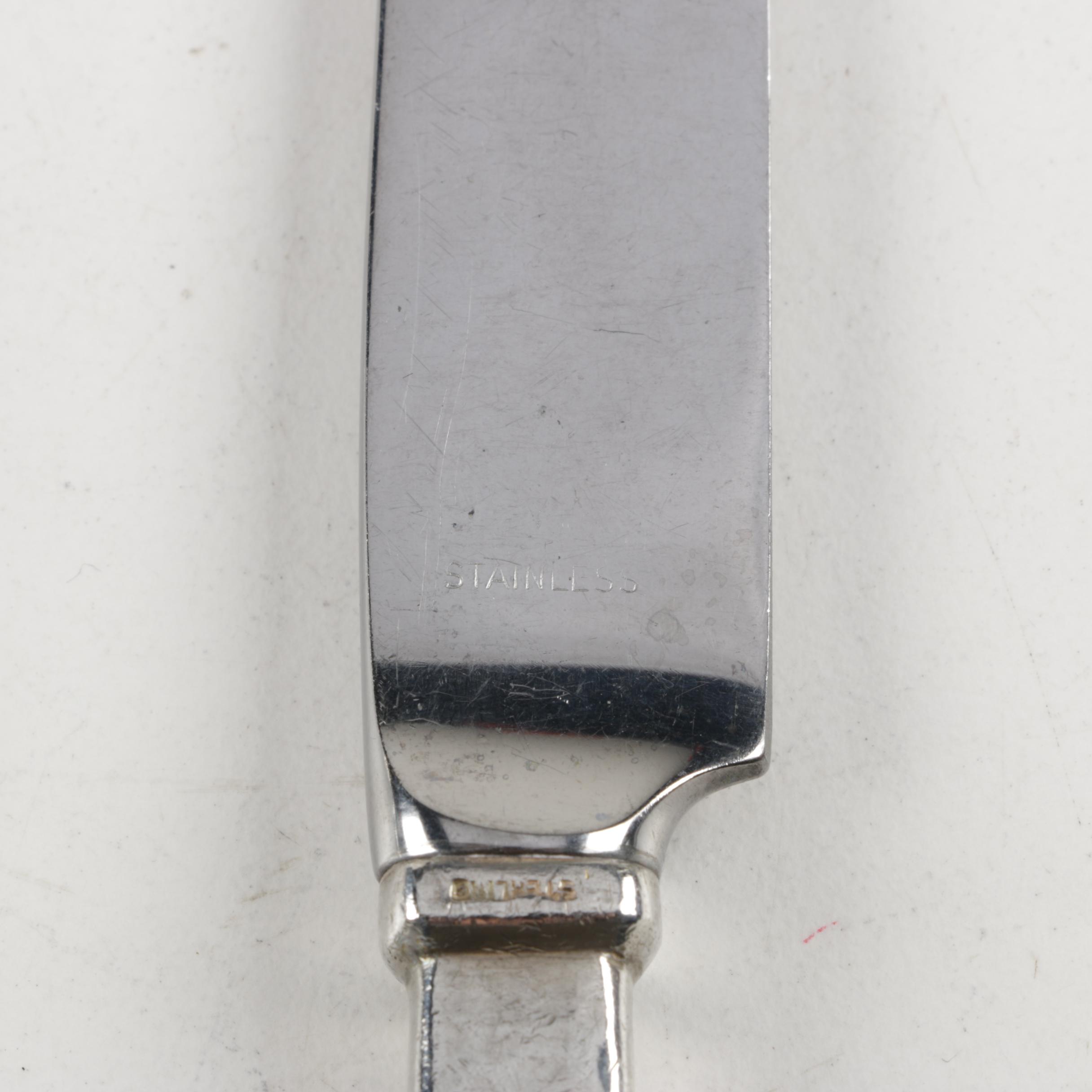 Baltimore Silversmiths Mfg. Co. "Elizabeth Tudor-Hammered" Sterling Flatware Set