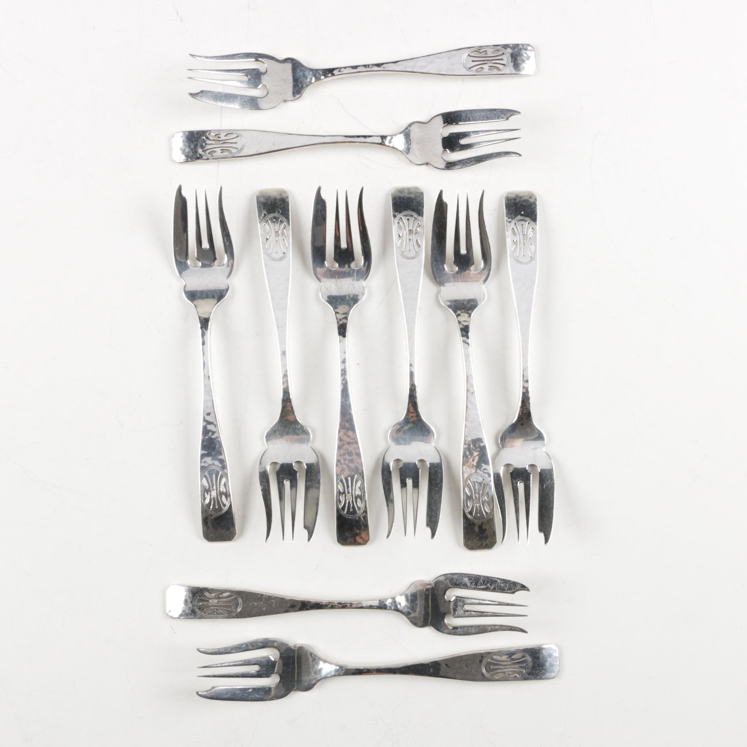 Baltimore Silversmiths Mfg. Co. "Elizabeth Tudor-Hammered" Sterling Flatware Set