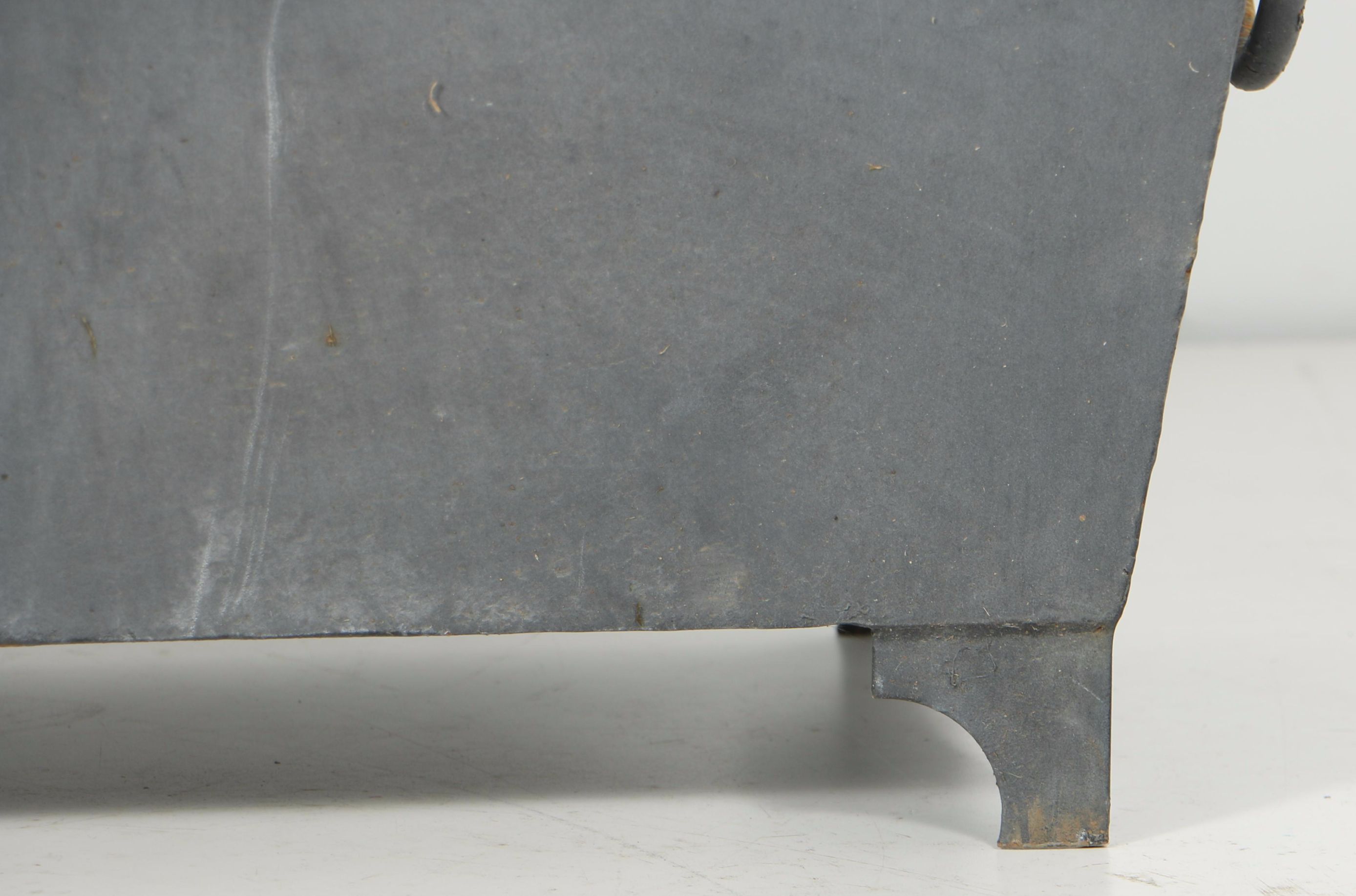 Metal Trough-form Garden Planters