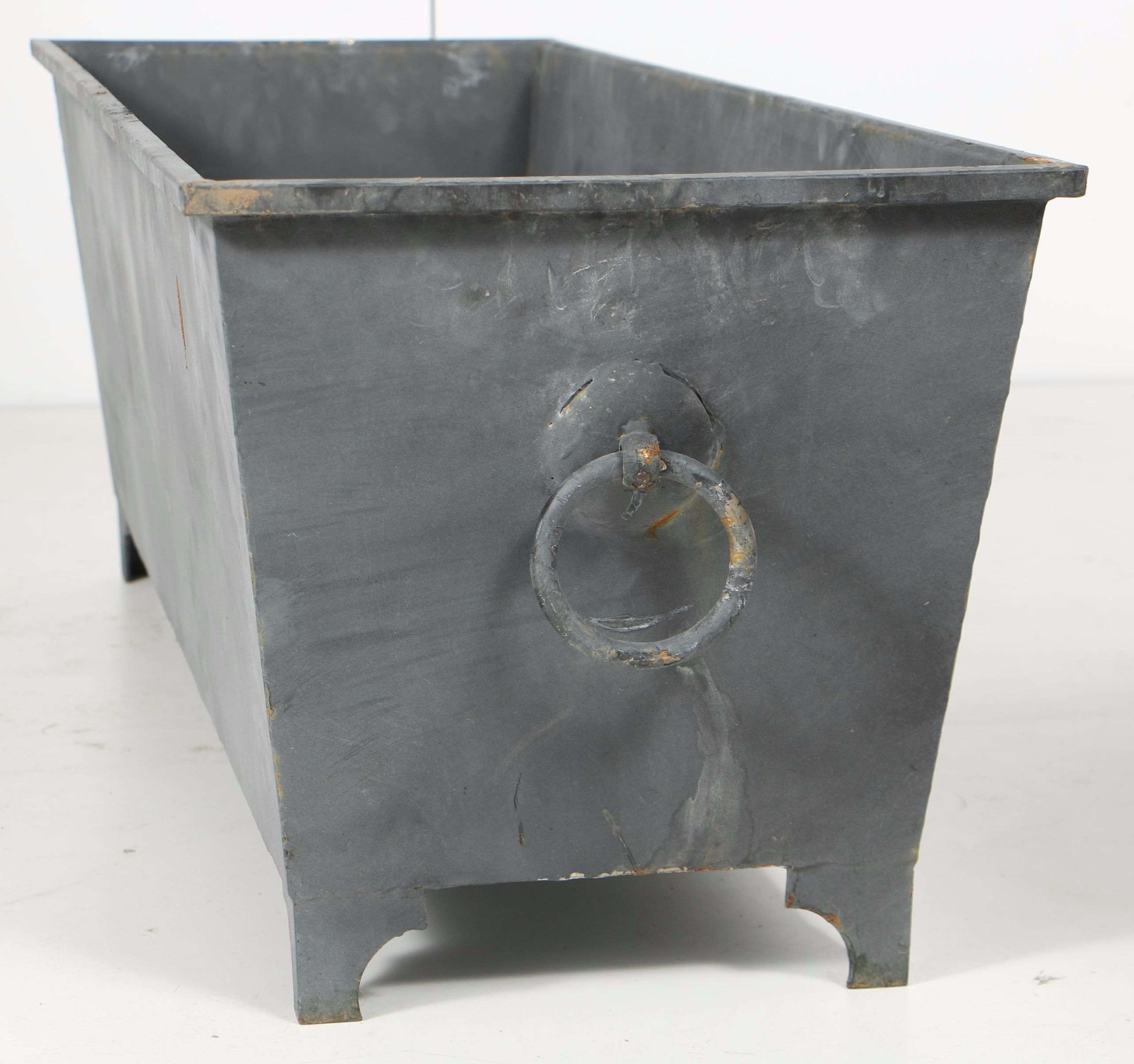 Metal Trough-form Garden Planters