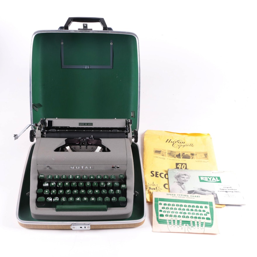 Royal Quiet De Luxe Typewriter