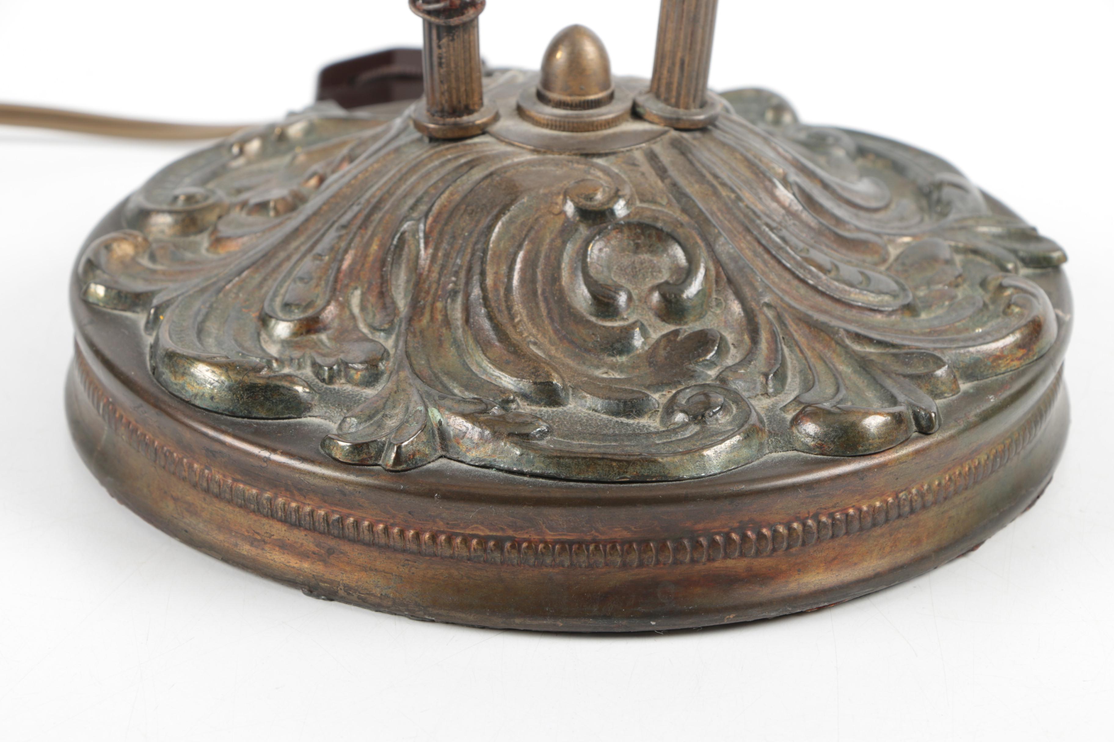 Handel Style Slag Glass Water Lily Lamp