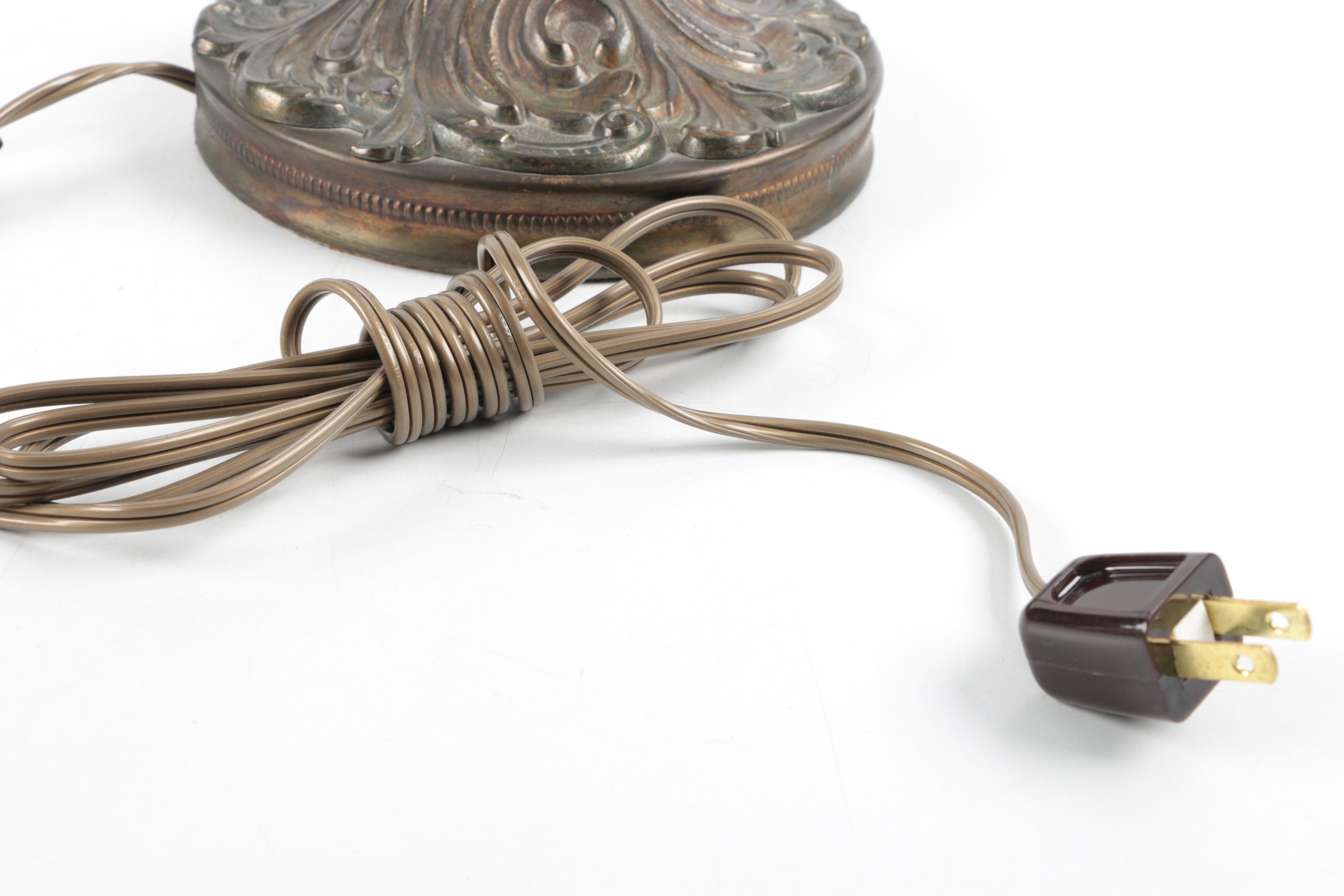 Handel Style Slag Glass Water Lily Lamp