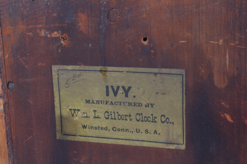 WM. L. Gilbert Clock Co. "Ivy" Clock