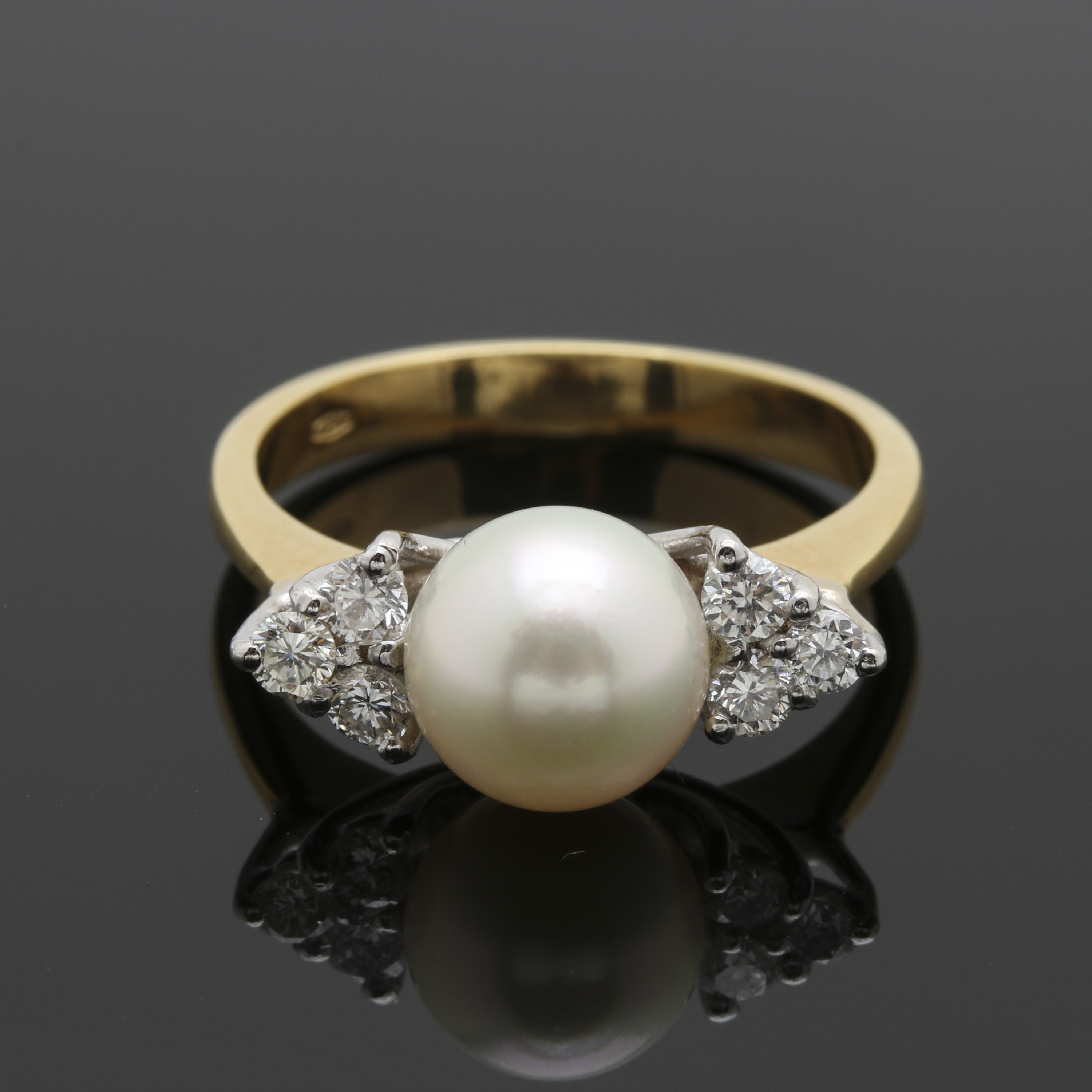 18K Yellow Gold Cultured Pearl and Diamond Ring