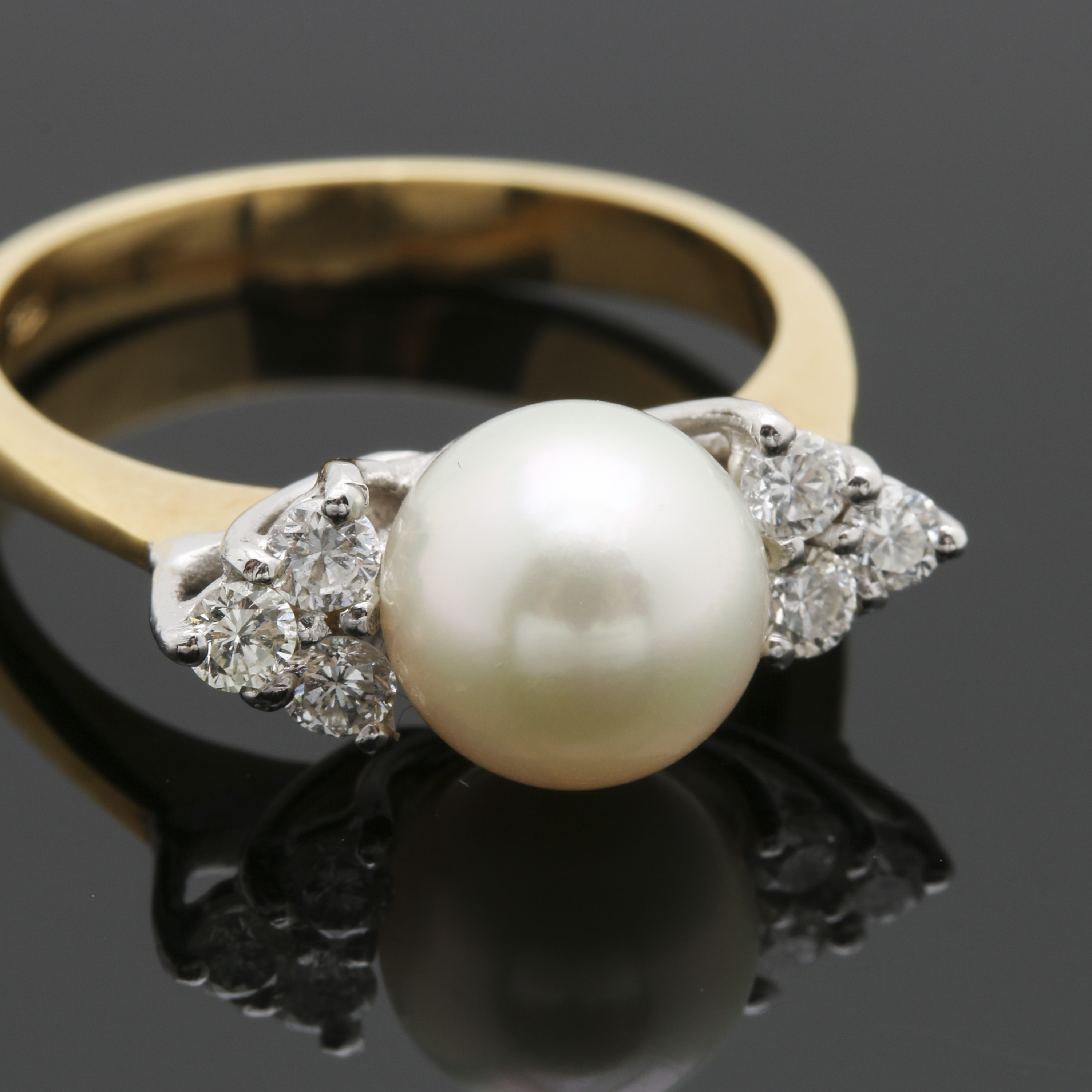 18K Yellow Gold Cultured Pearl and Diamond Ring