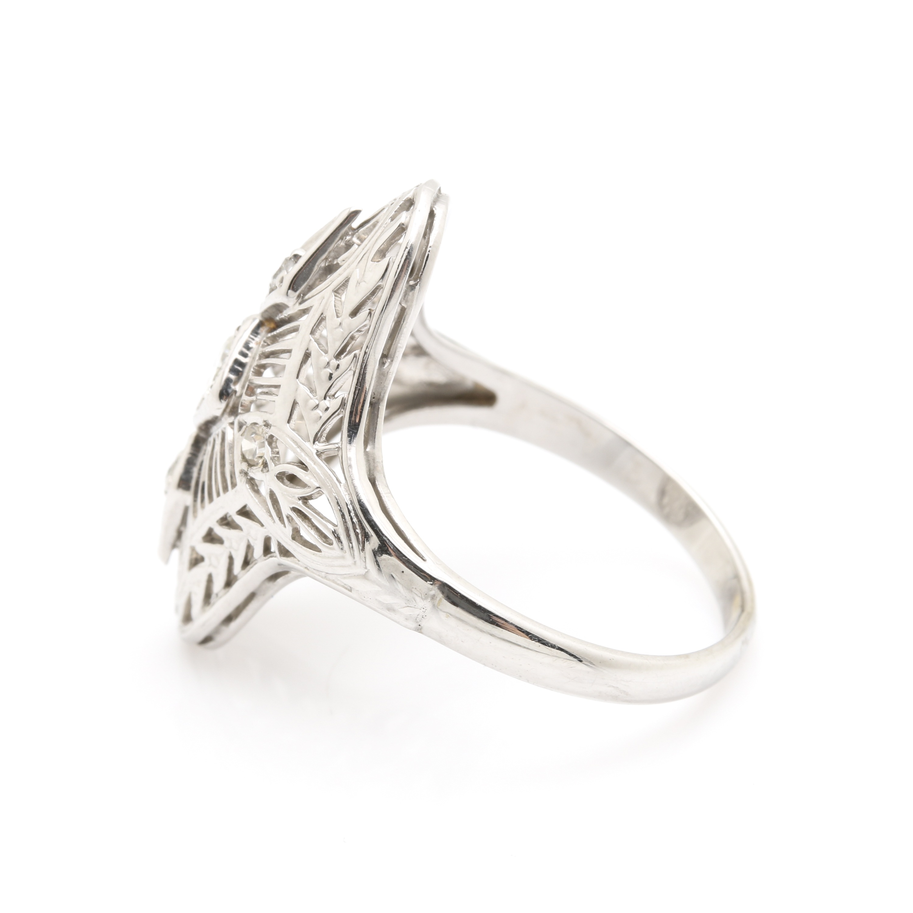 14K White Gold Diamond Ring