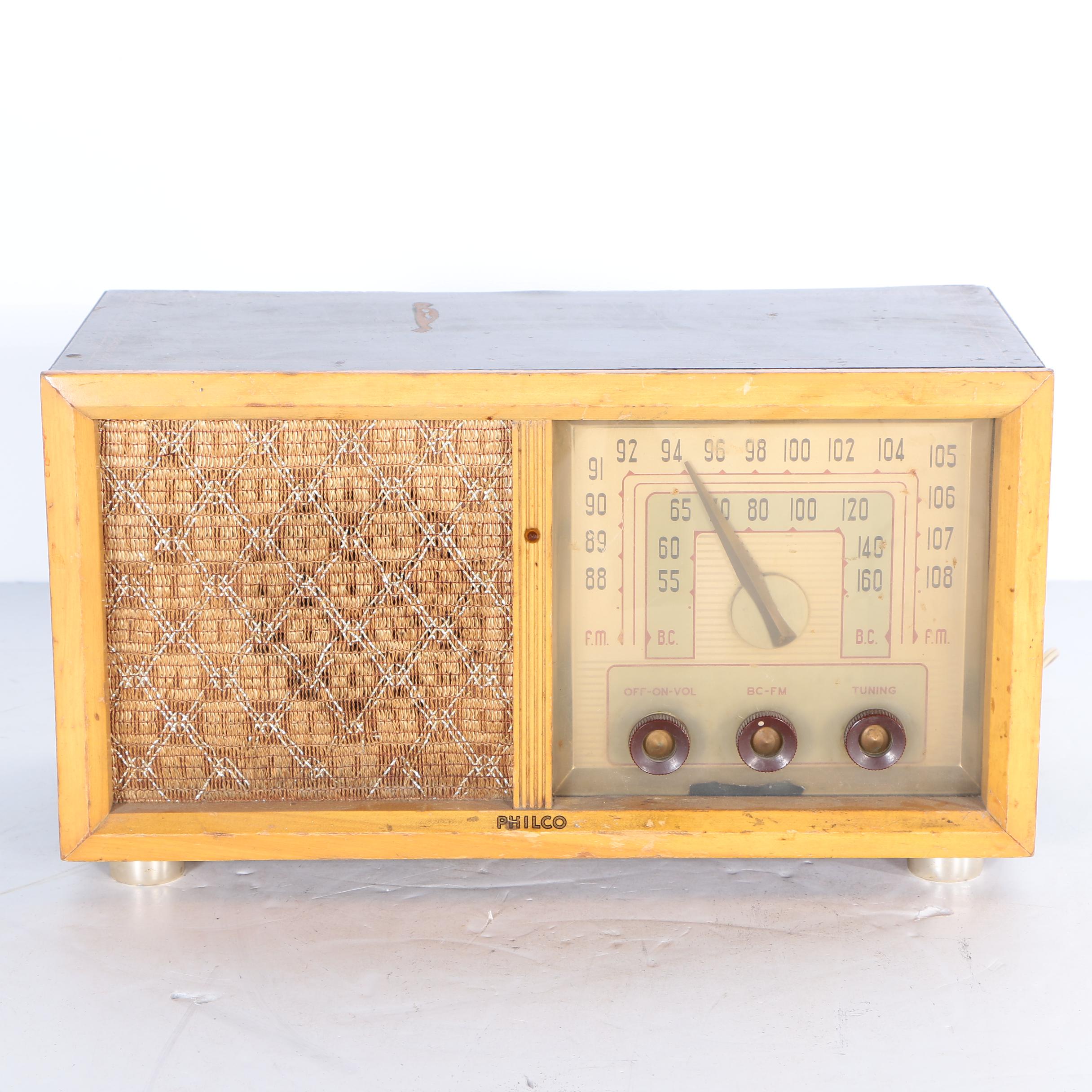 Vintage Philco Radio