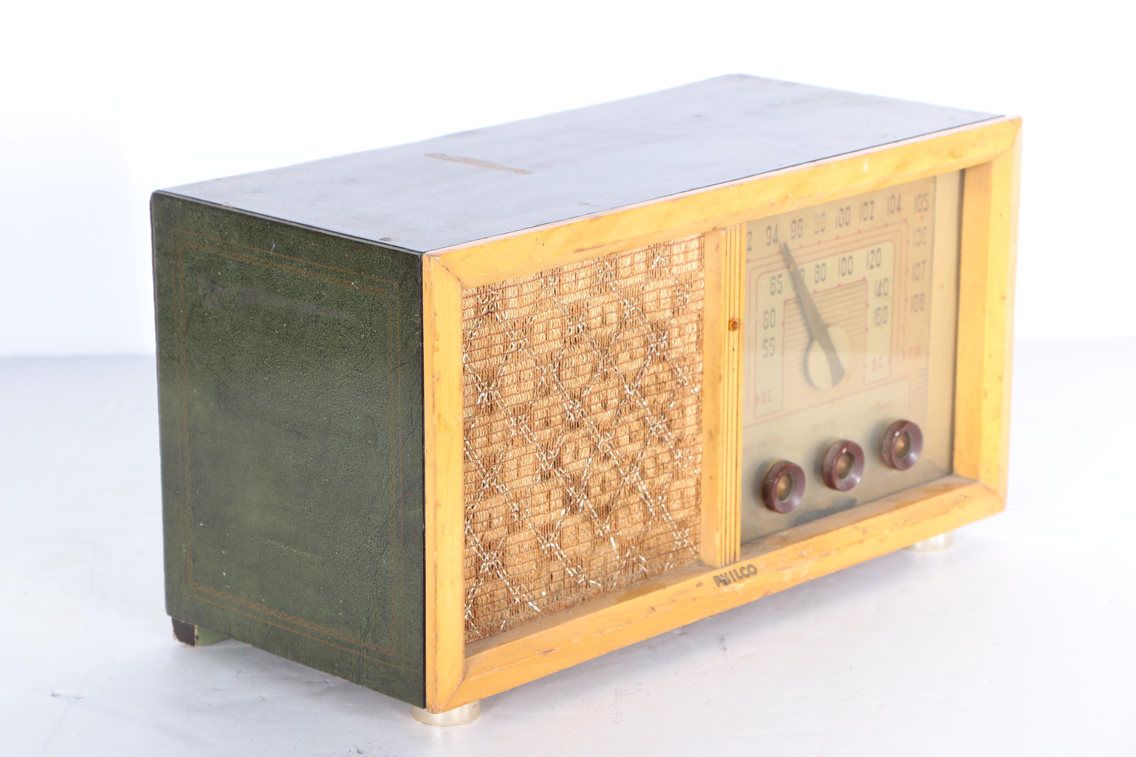 Vintage Philco Radio