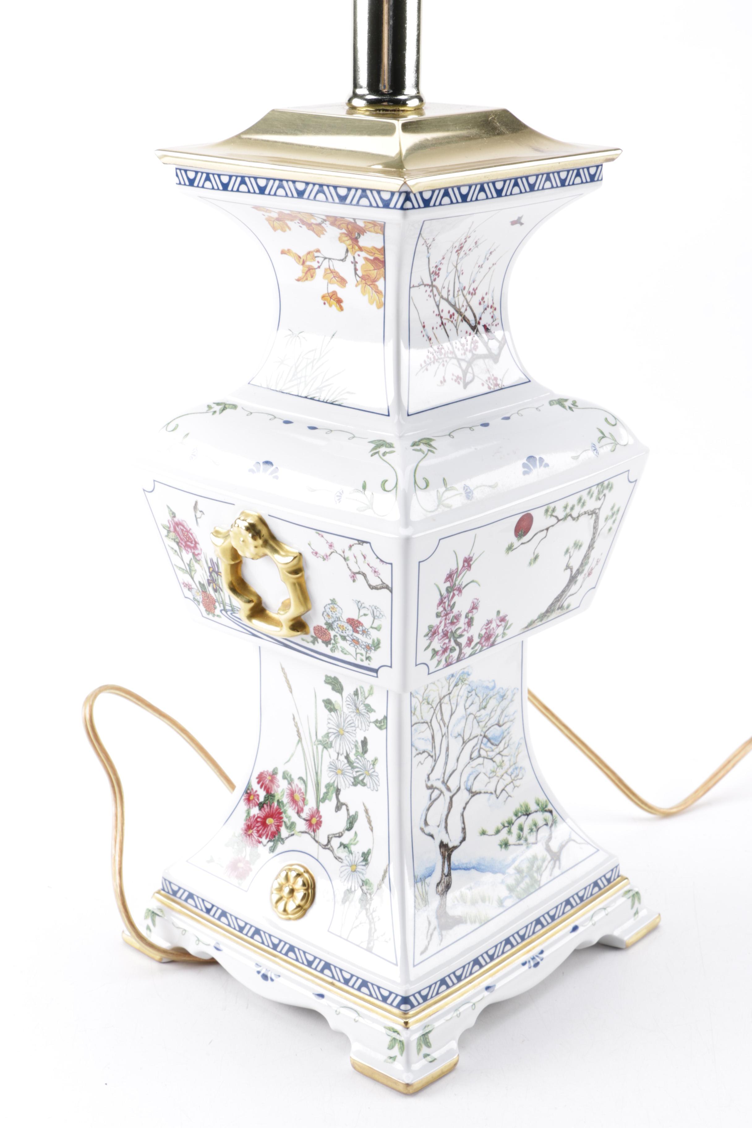 The Franklin Mint Asian Inspired Porcelain Table Lamp