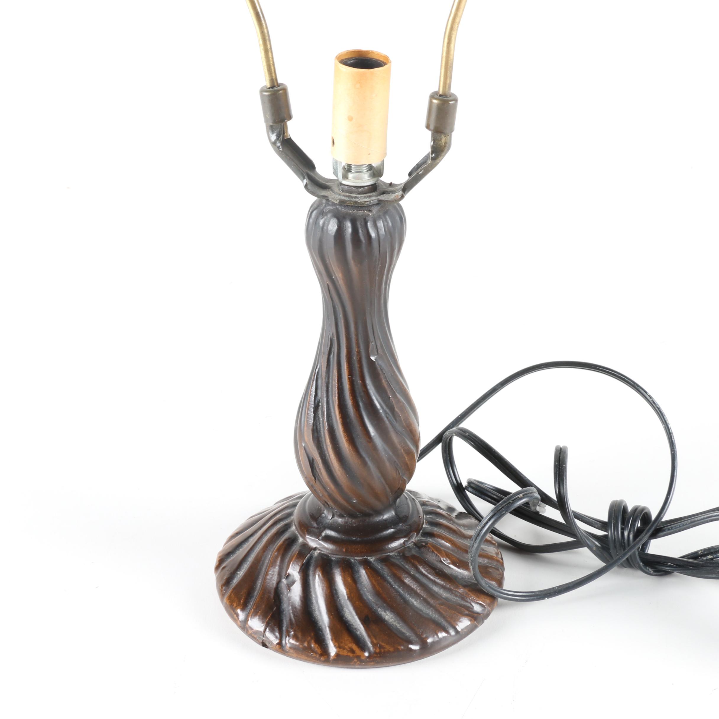 Tiffany Style Stained Glass Lamp