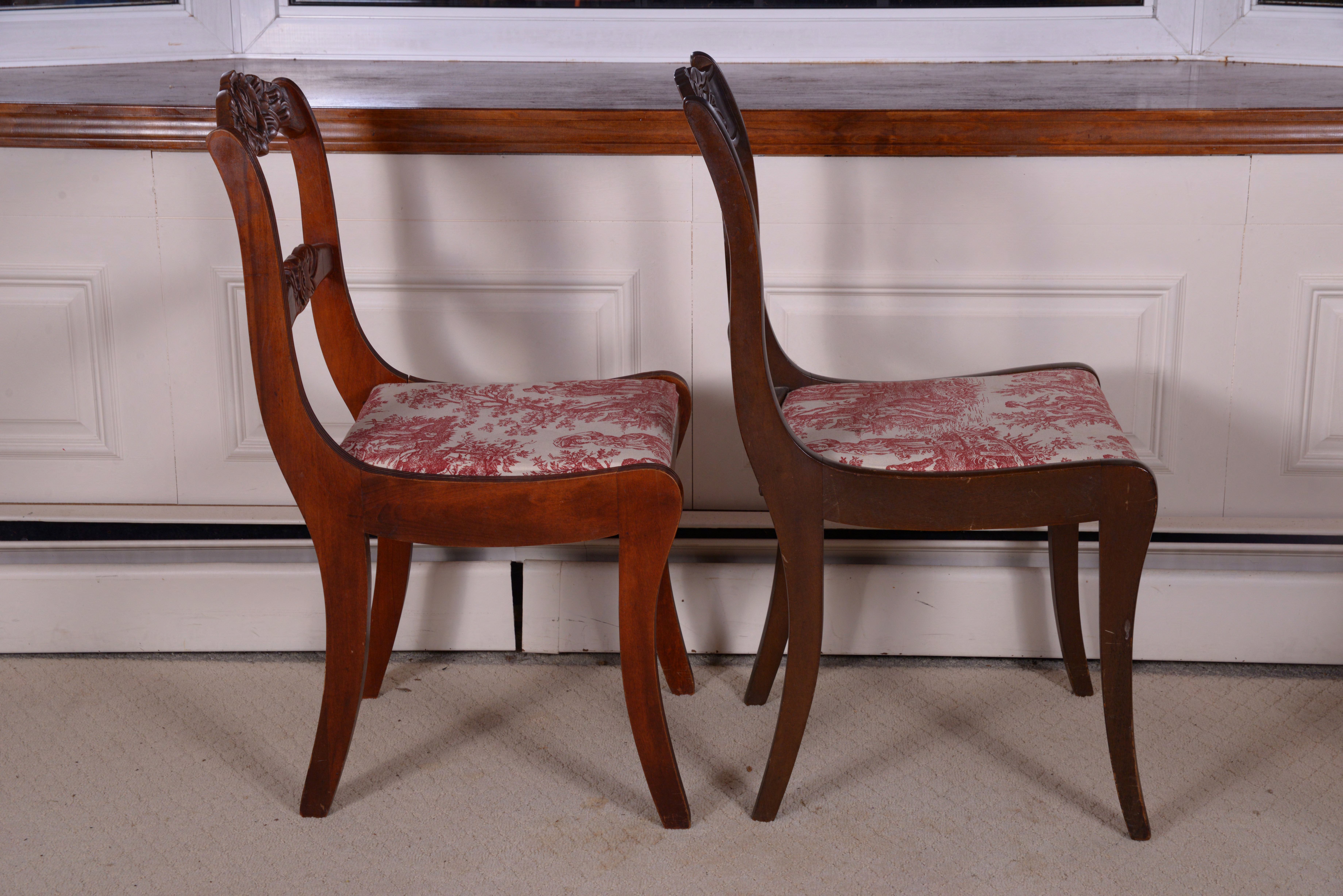 Duncan Phyfe Style Dining Table and Chairs
