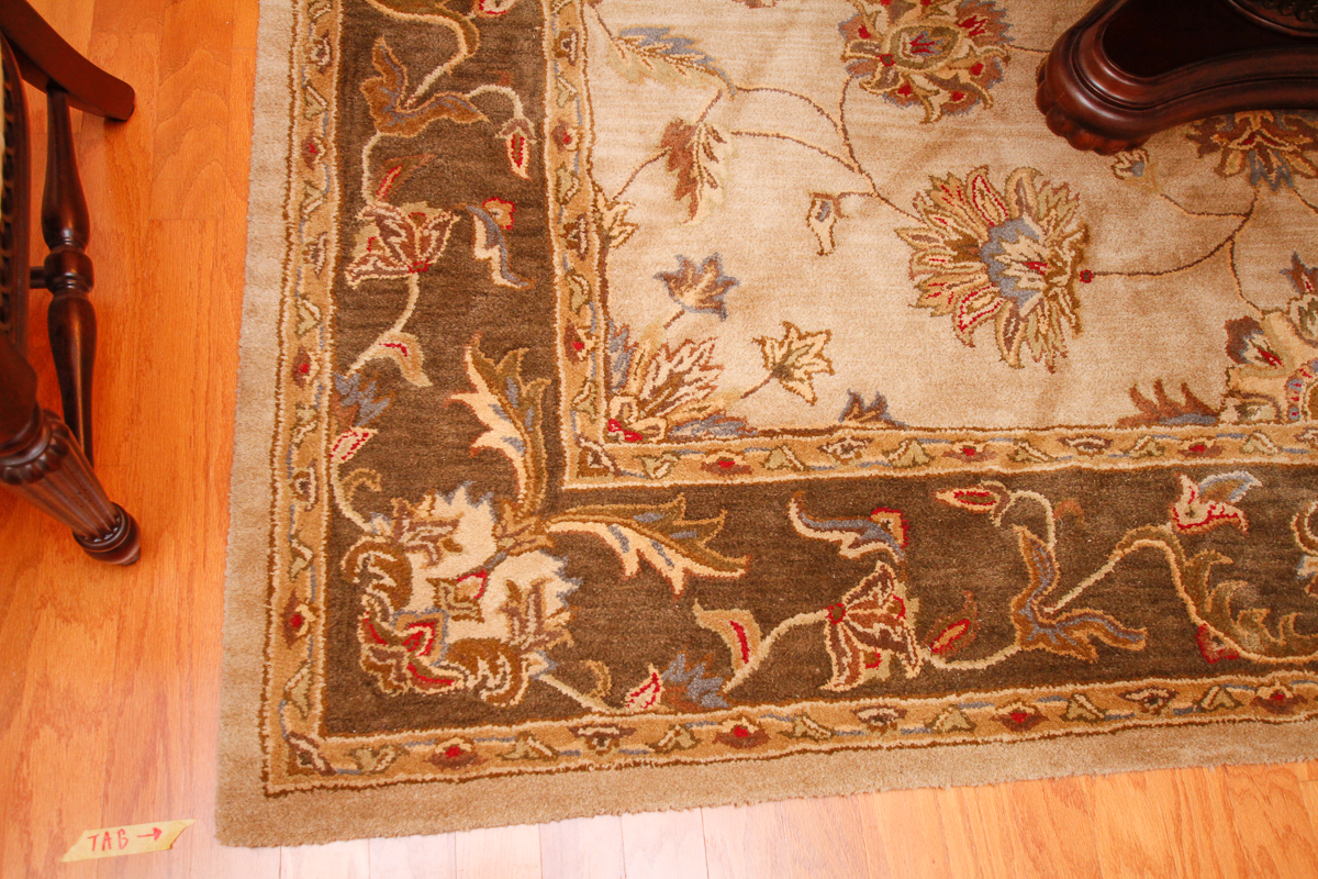 Hand Tufted Indian "Kingsley House" Wool Area Rug