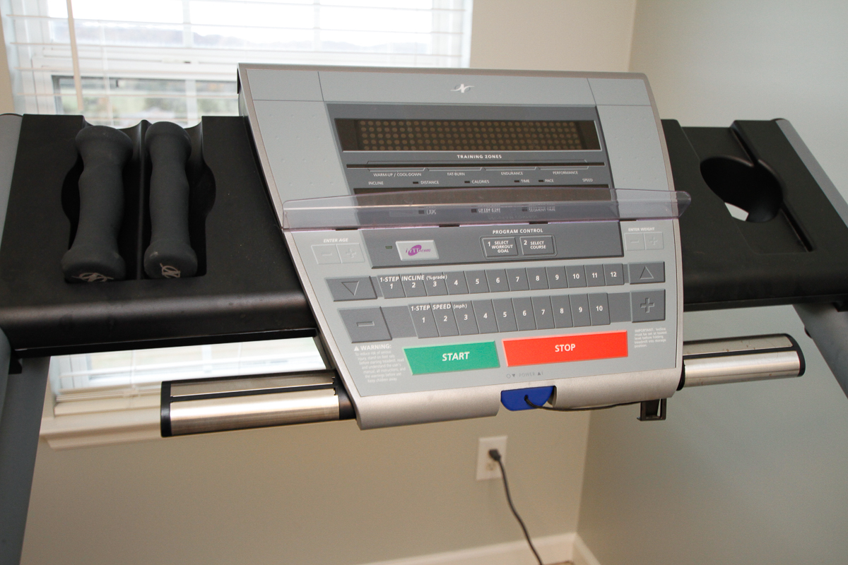 NordicTrack APEX 6100xi Treadmill