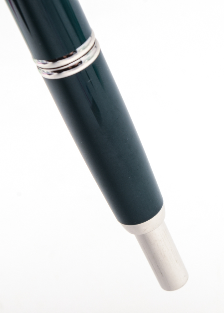 Green Pilot Capless "Vanishing Point" Retractable Fountain Pen 14K Nib