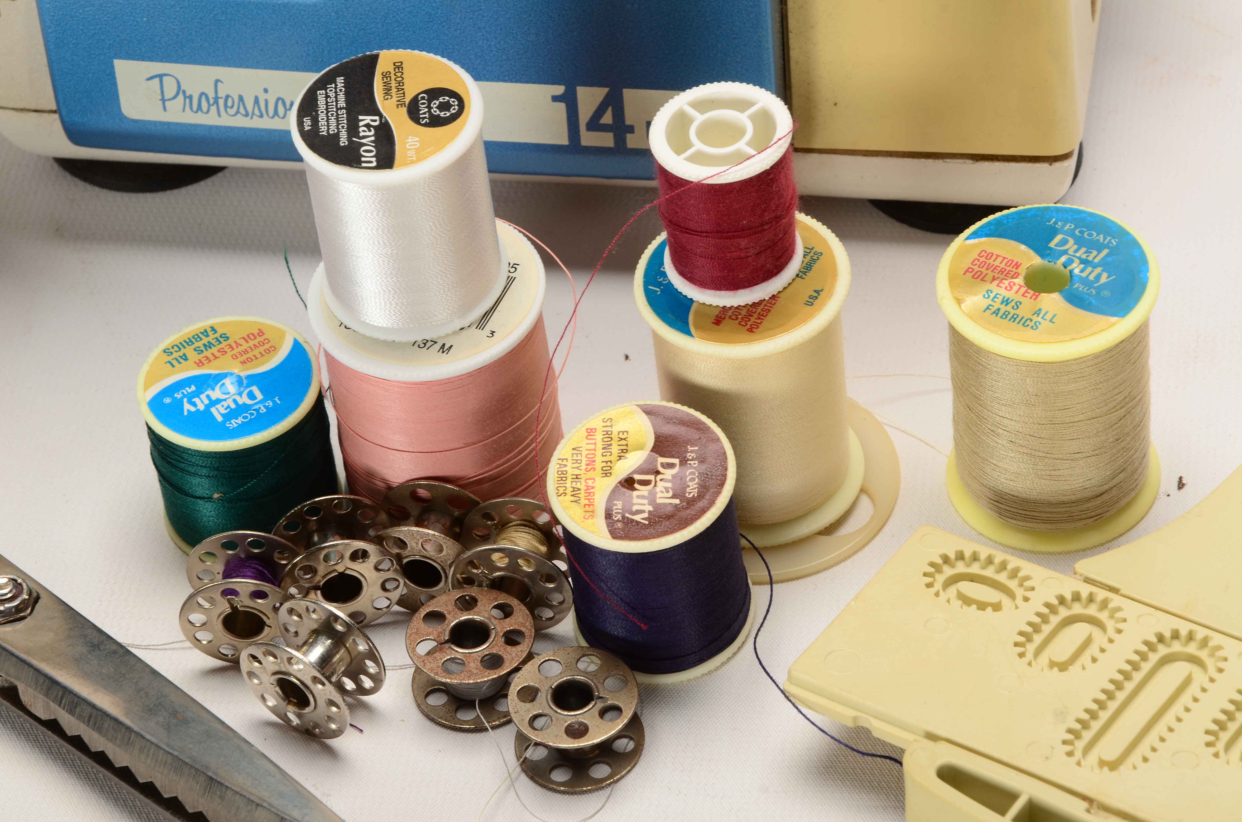 Vintage Singer Serger Machine